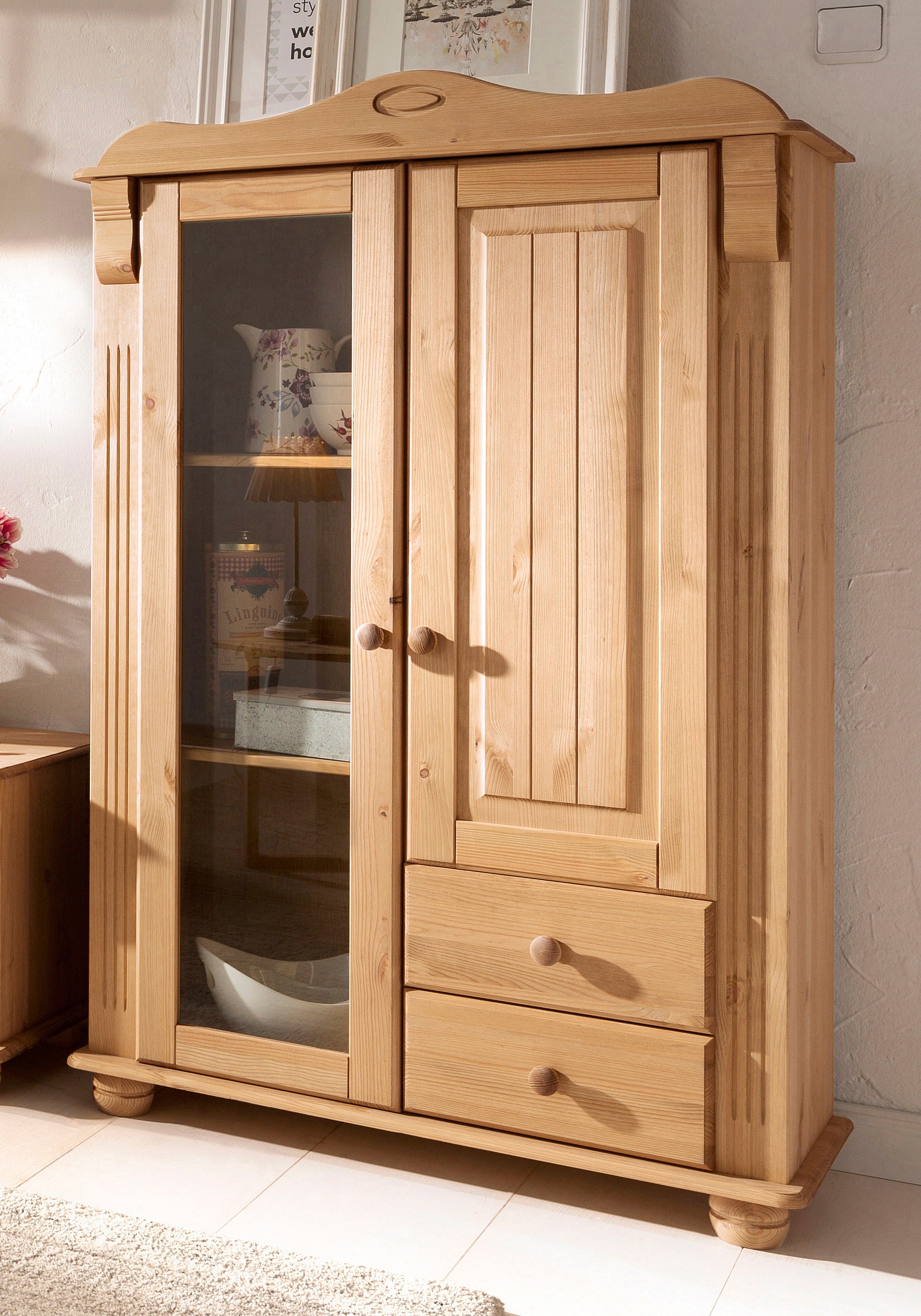 OTTO home Highboard "Adele" Stauraumschrank, 2-türig, Höhe 135 cm, aus massiver Kiefer, FSC