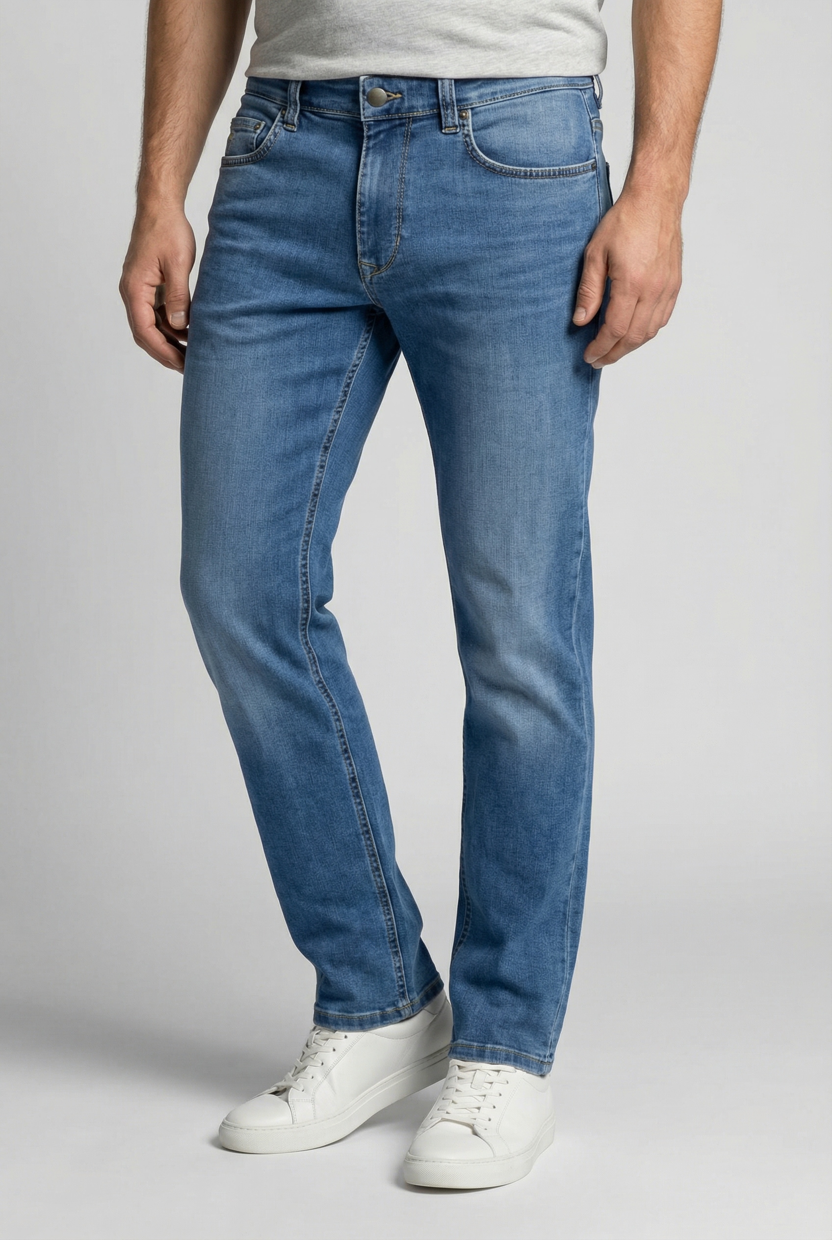 Image of FYNCH-HATTON Tapered-fit-Jeans Regular Fit, mit Eingrifftaschen, Gesässtaschen und Coinpocket