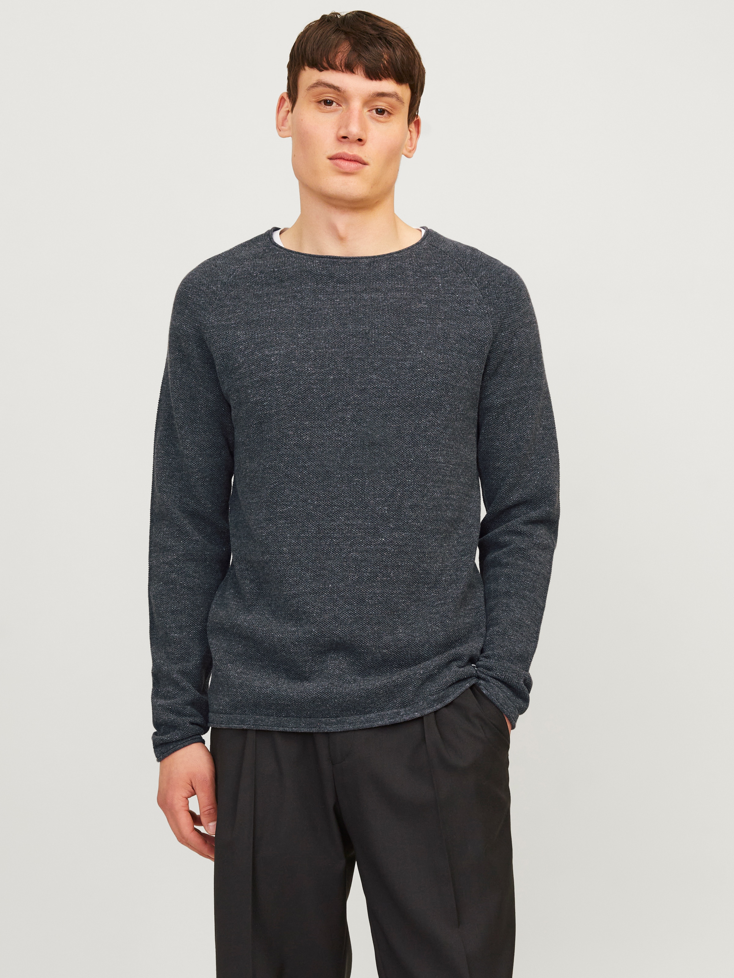 Jack & Jones Rundhalspullover »JJEHILL Einfarbiger Pullover mit angenehmem Tragegefühl«, unifarben, modisch, schmal, Baumwolle, Rundhals
