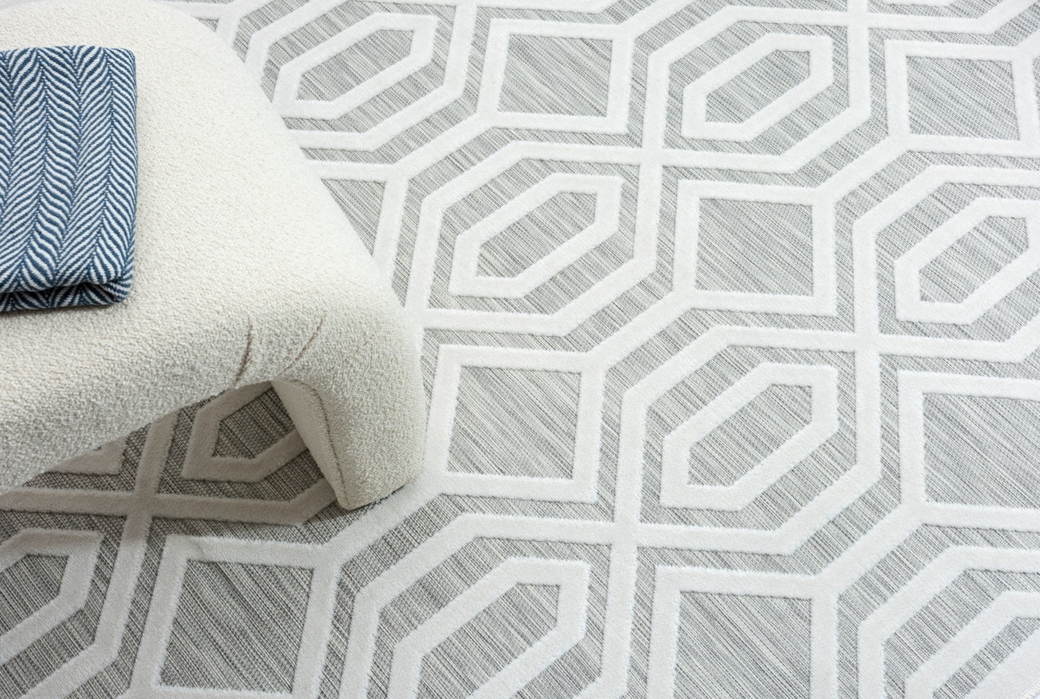 Myflair Möbel & Accessoires Teppich »Haven, LAGERRÄUMUNG!«, rechteckig, 8 mm Höhe, Rauten Motiv, Hoch-Tief Effekt, Outdoor geeignet, Balkon, Terrasse