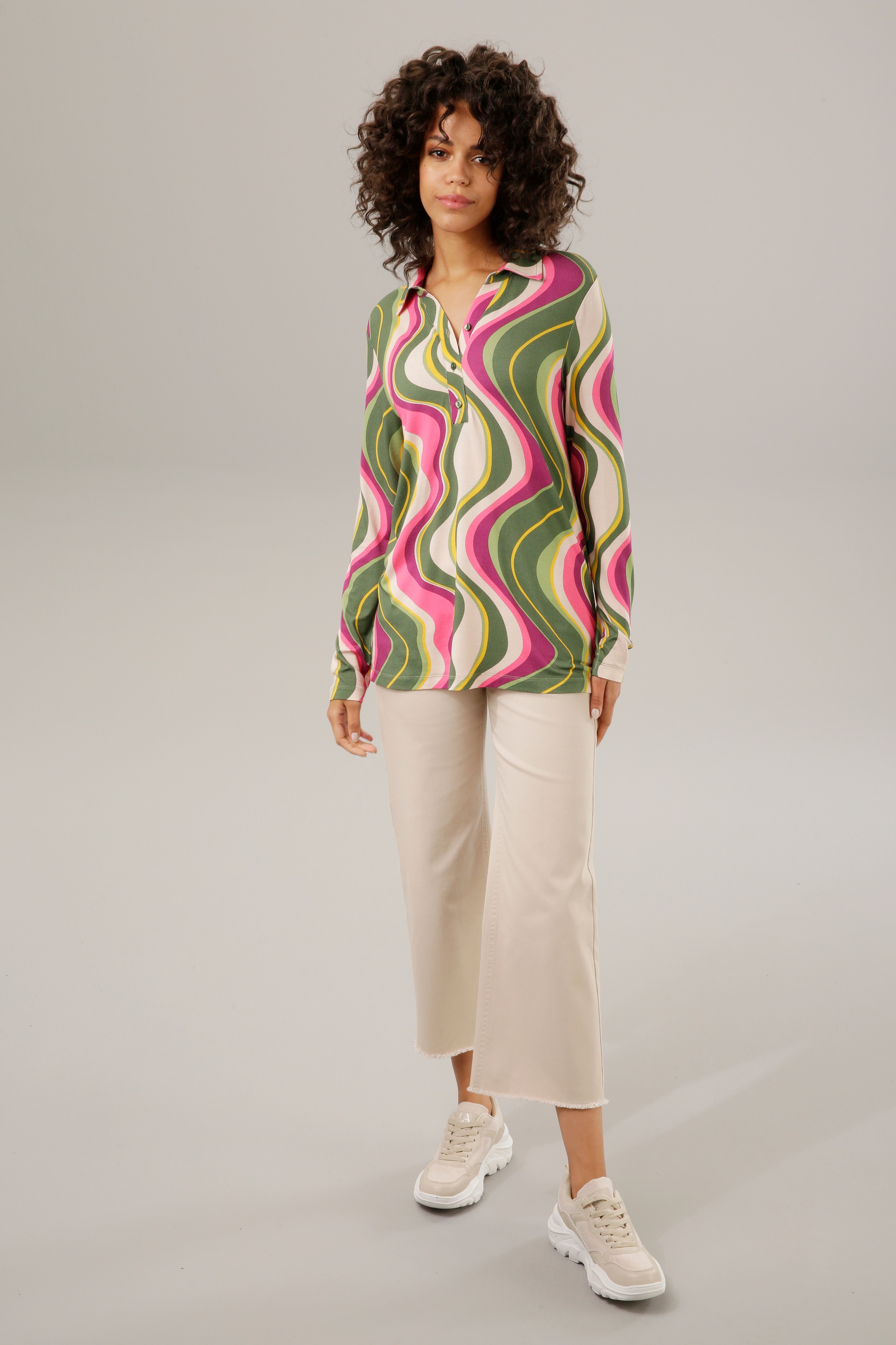 Aniston CASUAL Shirtbluse, Teil ein farbenfrohes jedes Wellenmuster Unikat reduziert! 