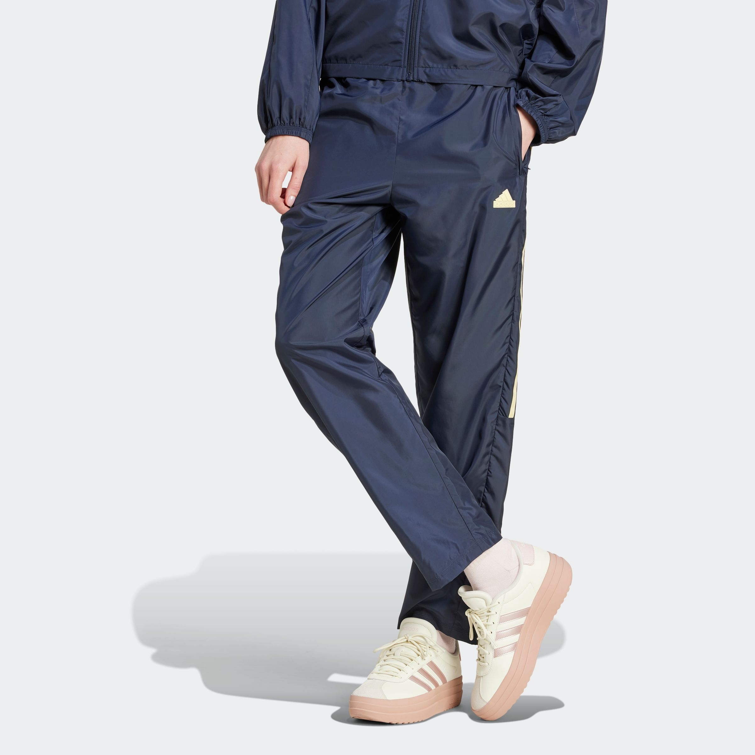 Image of adidas Sportswear Sporthose "TIRO CUT 3-STREIFEN SUMMER WOVEN"