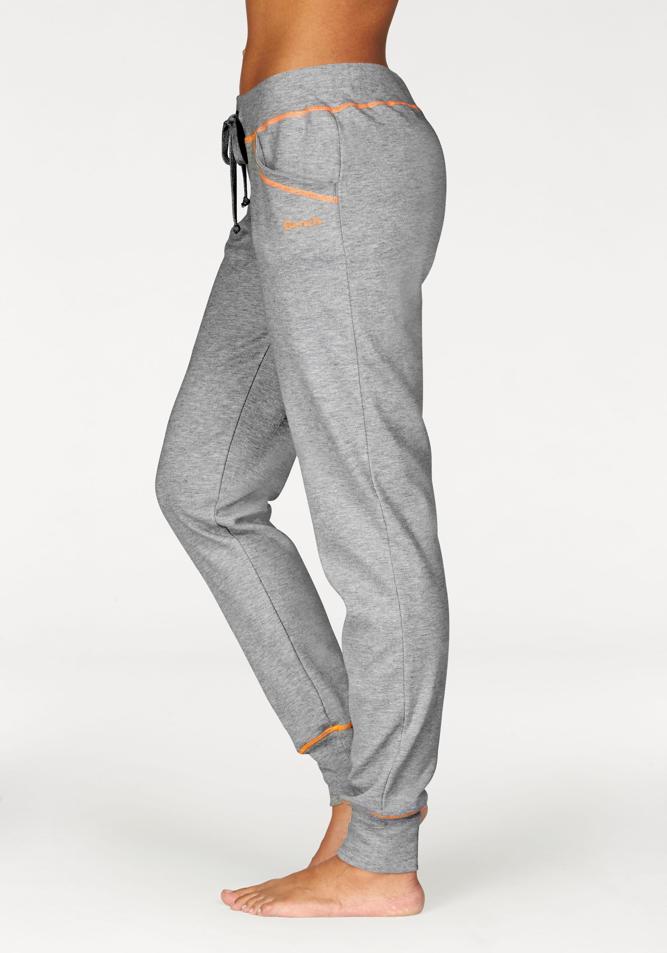 Bench. Loungewear Relaxhose, mit kontrastfarbenen Nähten, Loungewear