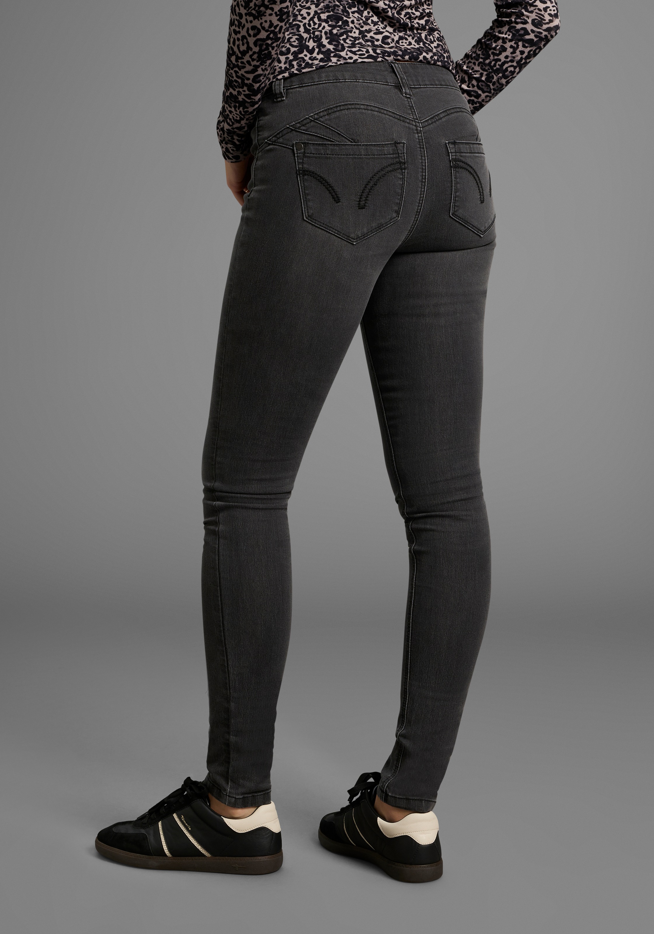 Arizona Skinny-fit-Jeans "Shaping" skinny Passform, normale Leibhöhe, in Stretch-Qualität, Used-Look