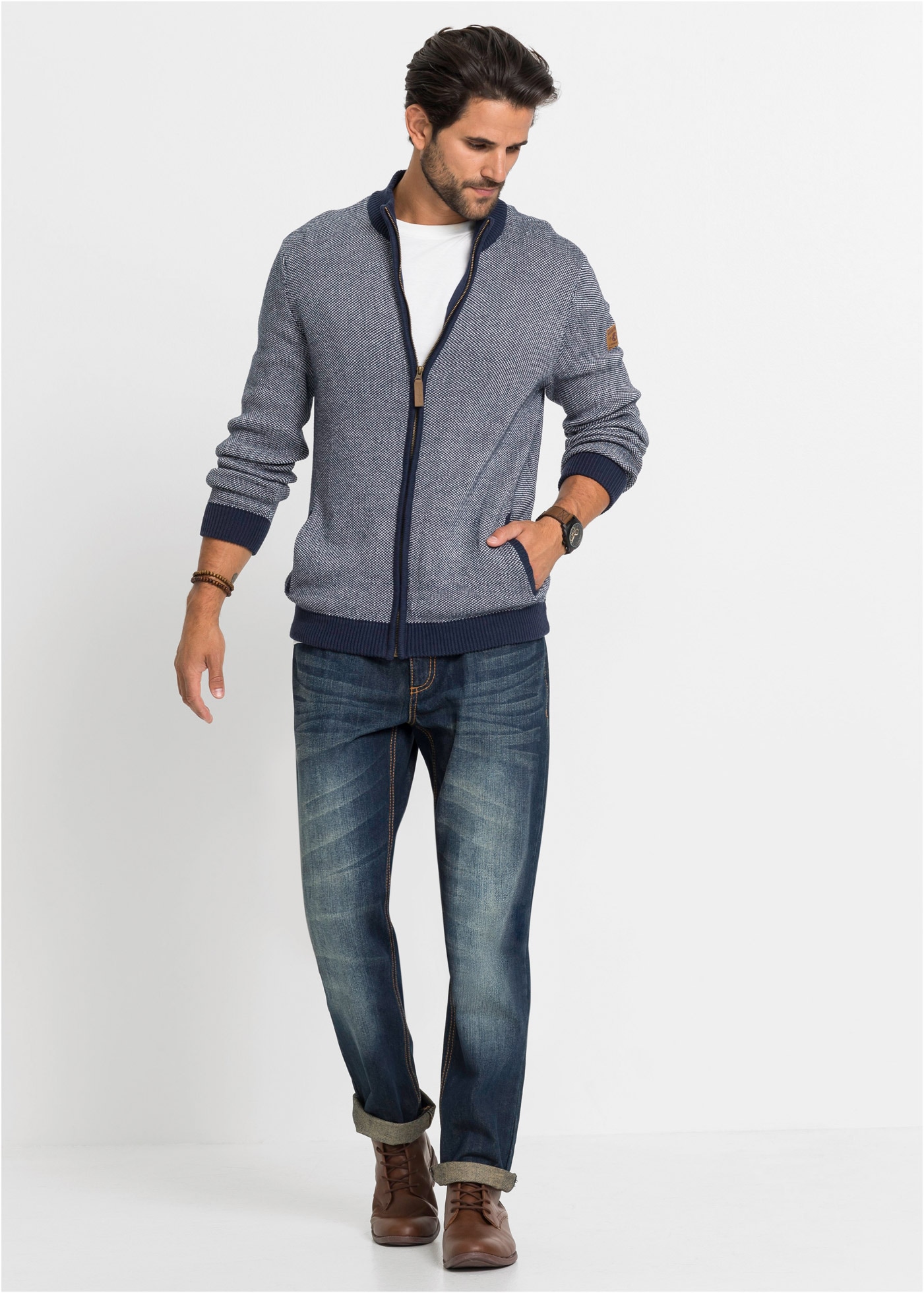 bonprix Veste en tricot avec col montant, coupe régulière, uni, en coton, style décontracté