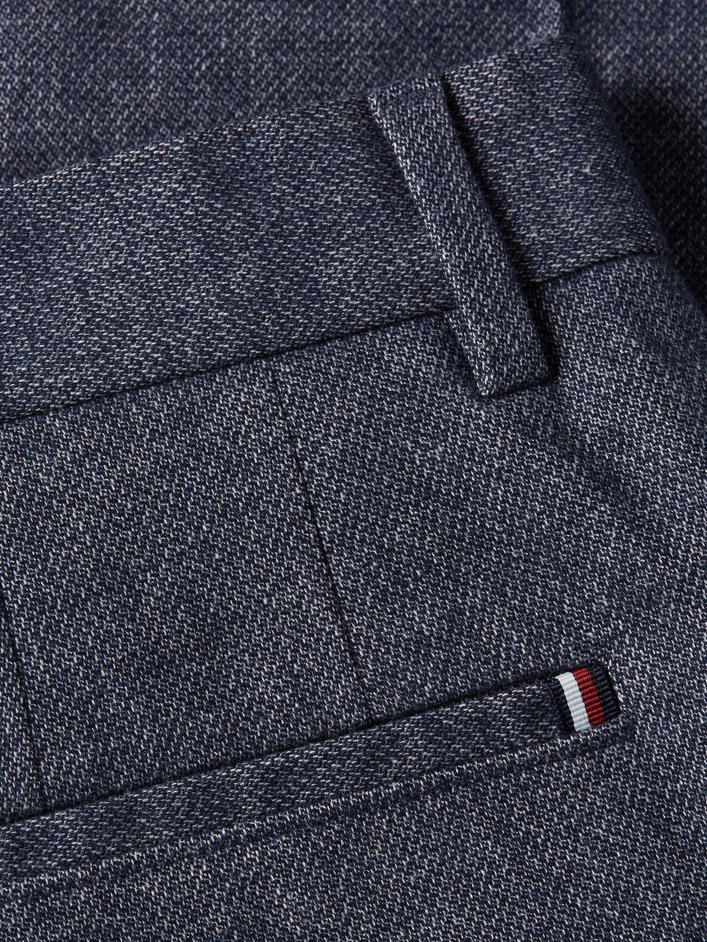 Tommy Hilfiger 5-Pocket-Hose »DC DENTON BRUSHED MARL«, meliertes Design, mit Bügelfalten