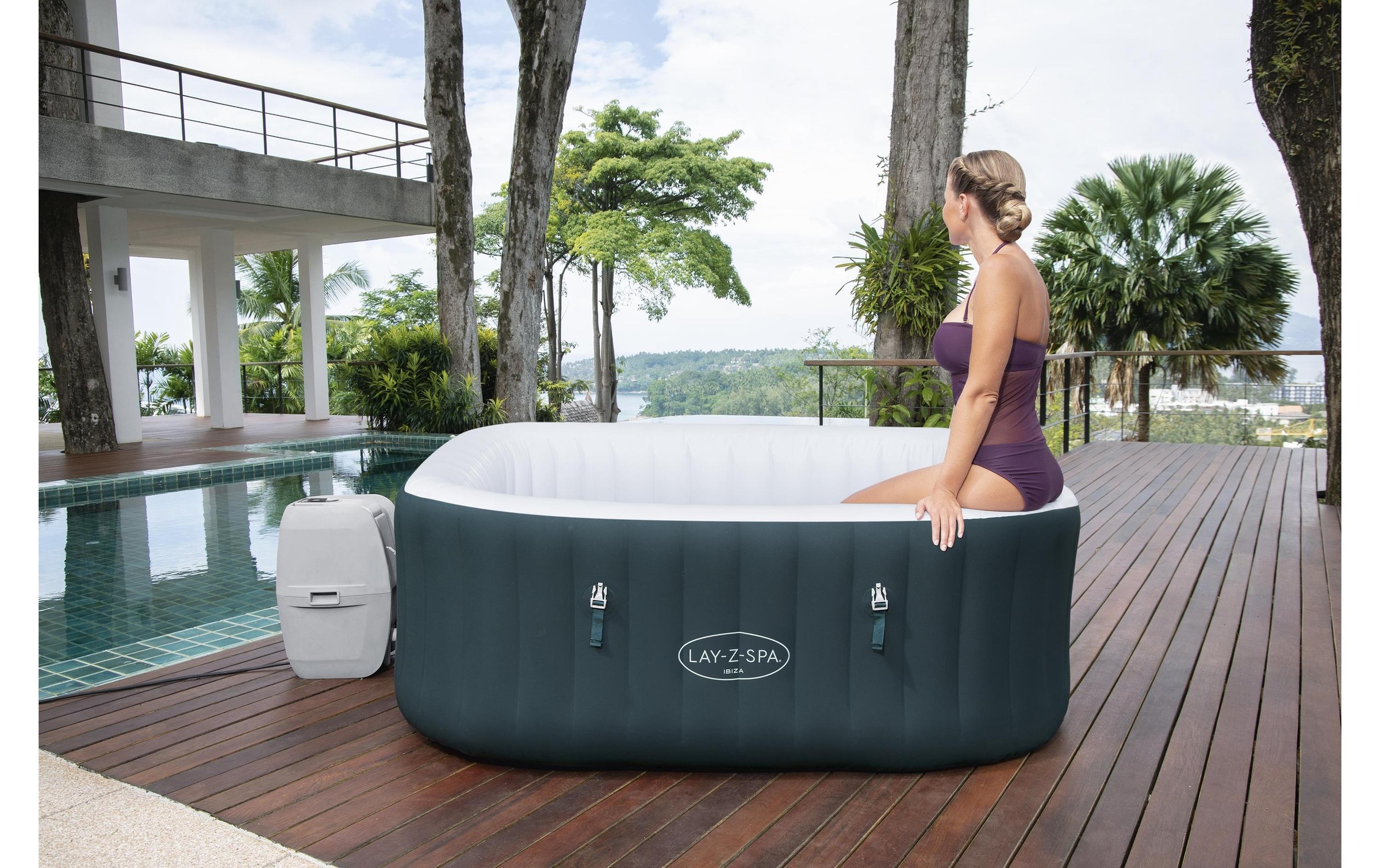 Bestway Jacuzzi »Ibiza AirJet« Aufblasbarer, energieeffizienter Whirlpool für vier bis sechs Personen