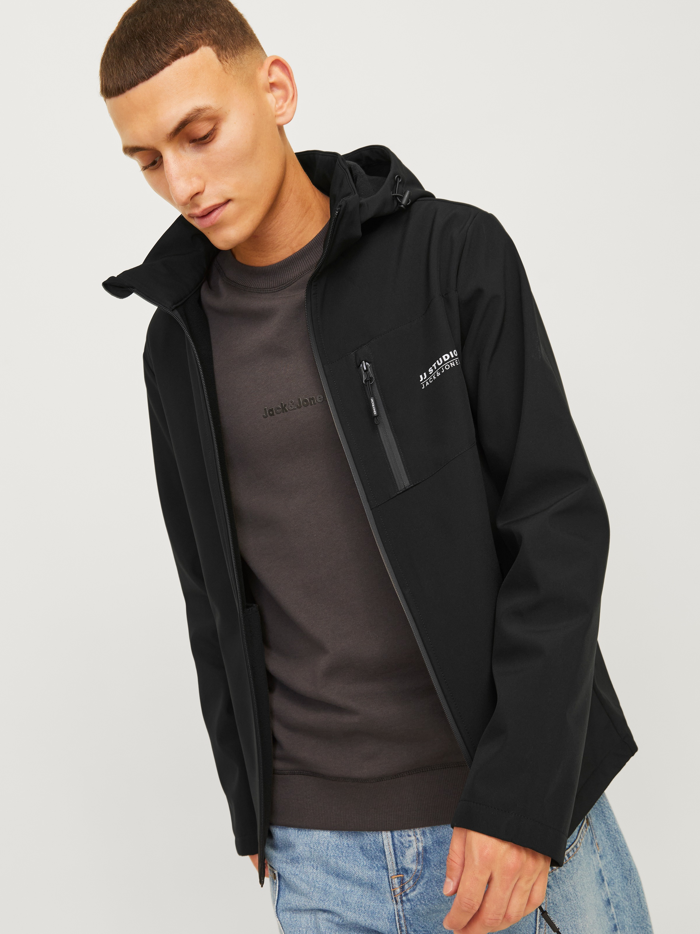 Jack & Jones Softshelljacke »JJTAYLOR SOFTSHELL JACKET«, mit Kapuze