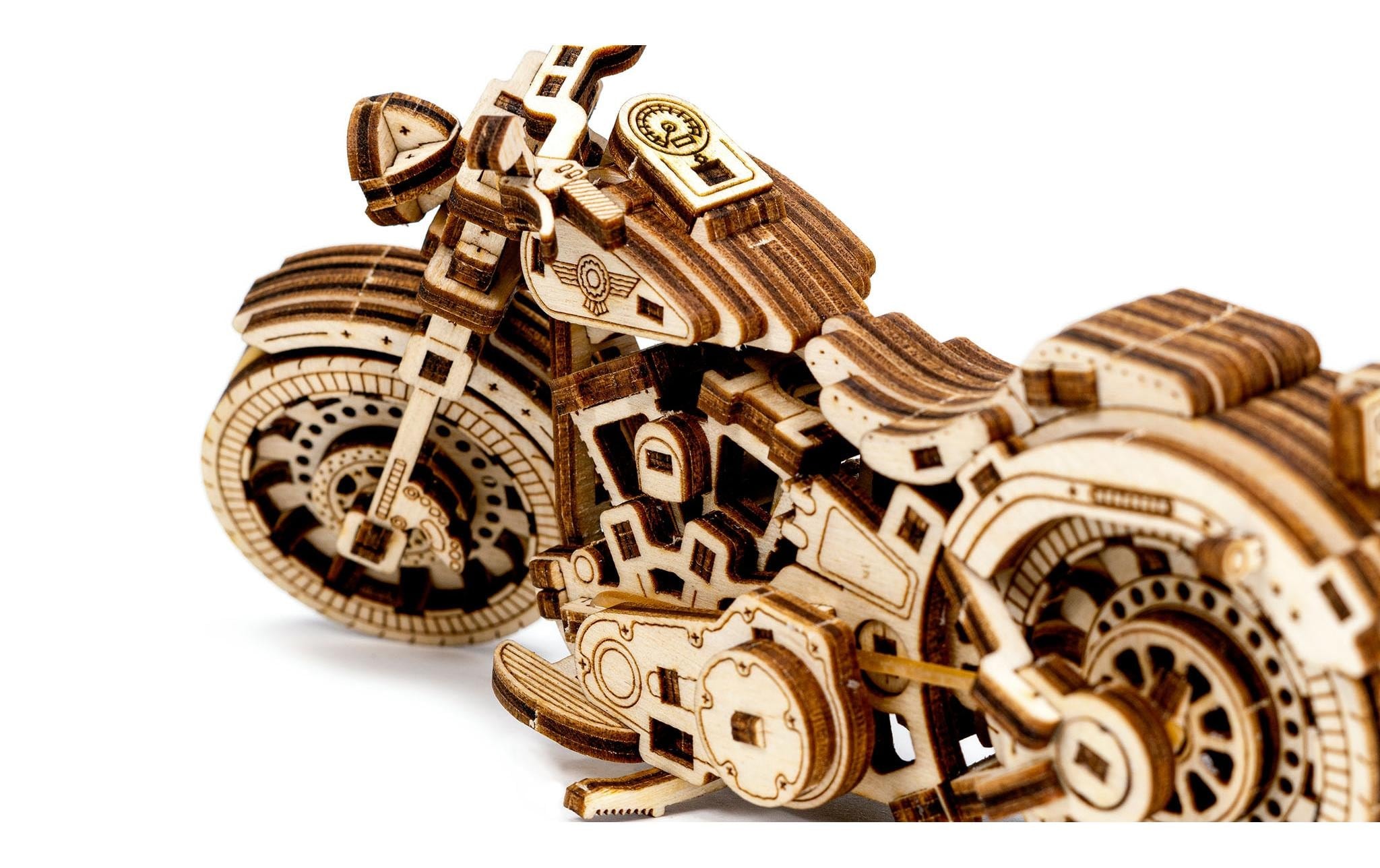 Revell® Modellbausatz »Revell Tiny Adventures, Cruiser V-Twin, Motorrad-Bausatz aus Holz« 1:13 Made in Europe