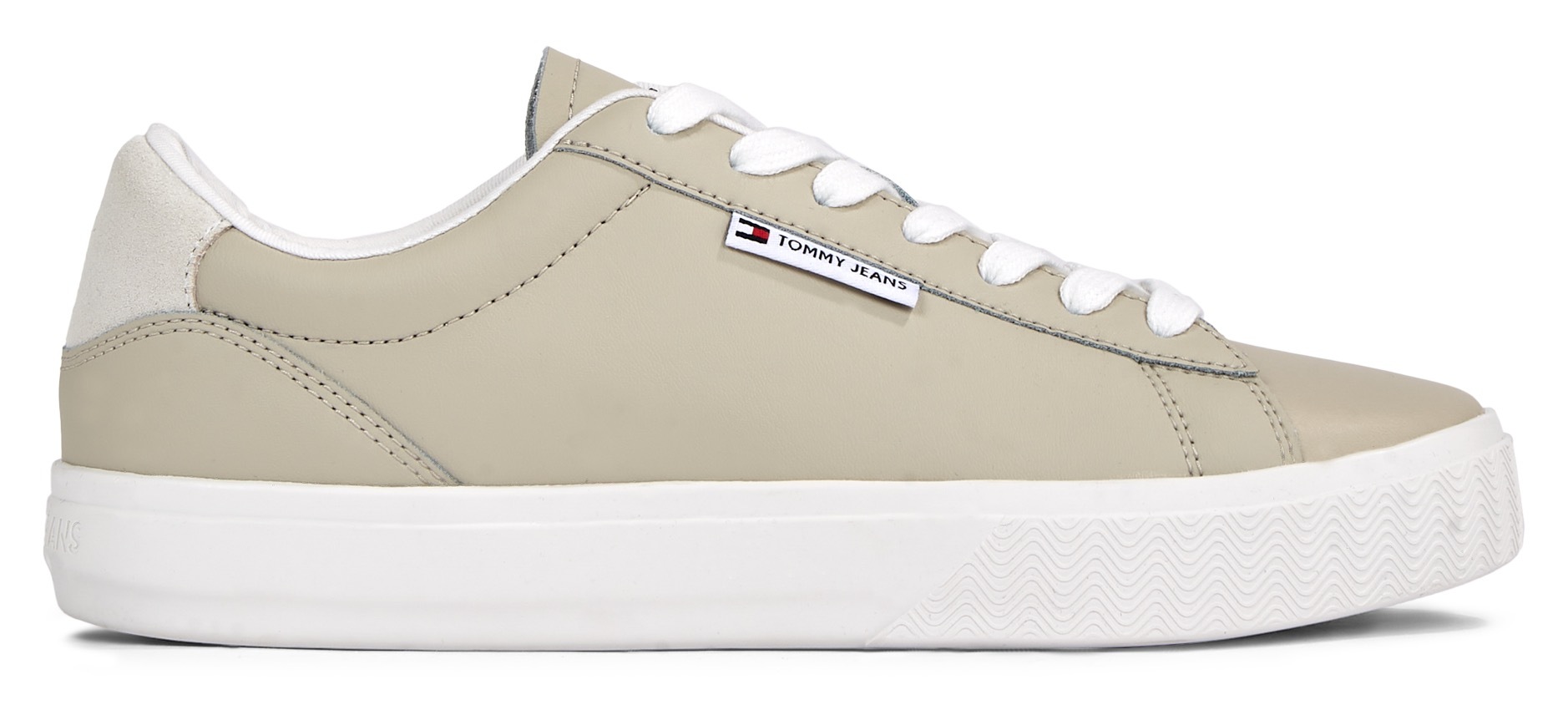 Tommy Jeans Plateausneaker »TJW CUPSOLE SNEAKER ESS«, mit Logoaufnäher an der Zunge, Freizeitschuh, Halbschuh, Schnürschuh