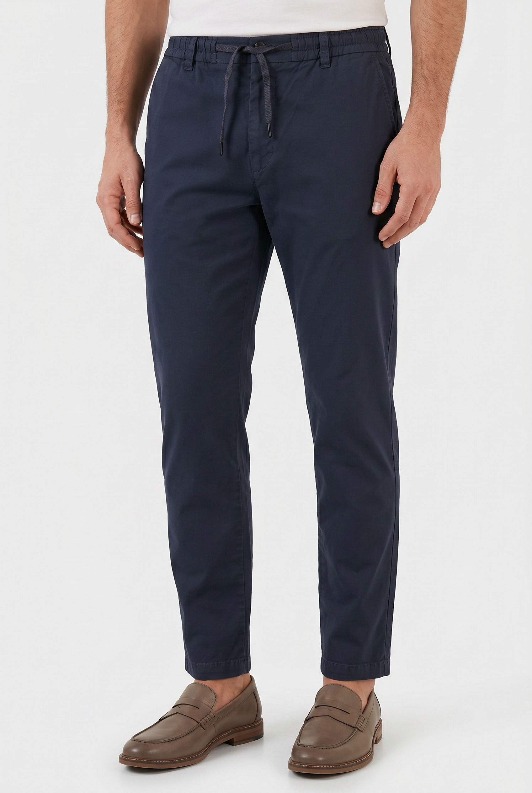 BOSS ORANGE Chinos  Coupe fuselée, qualité stretch, ceinture confortable avec cordon de serrage