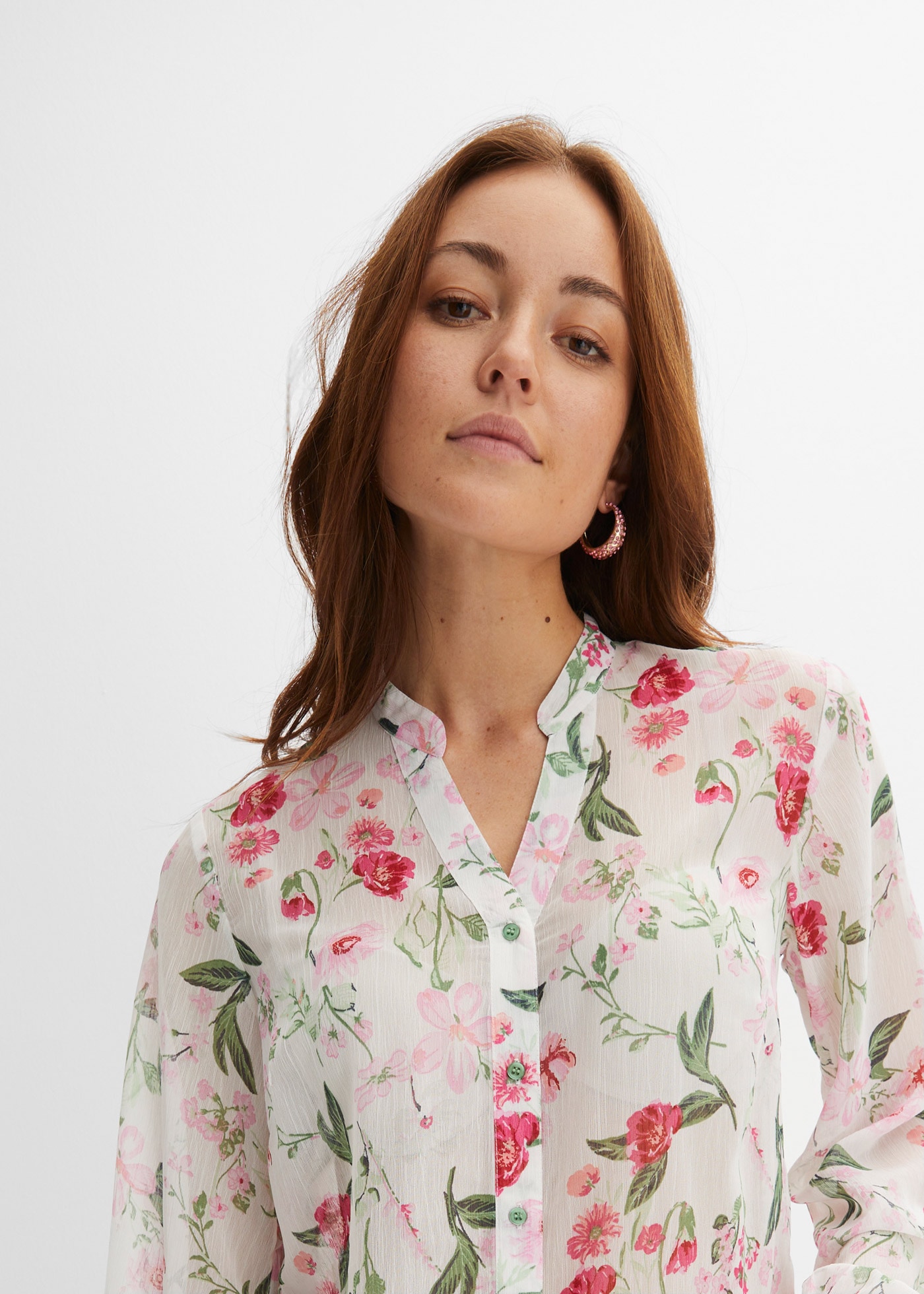 Image of bonprix Chiffonbluse Loose Fit, für festliche Anlässe, mit langem Arm