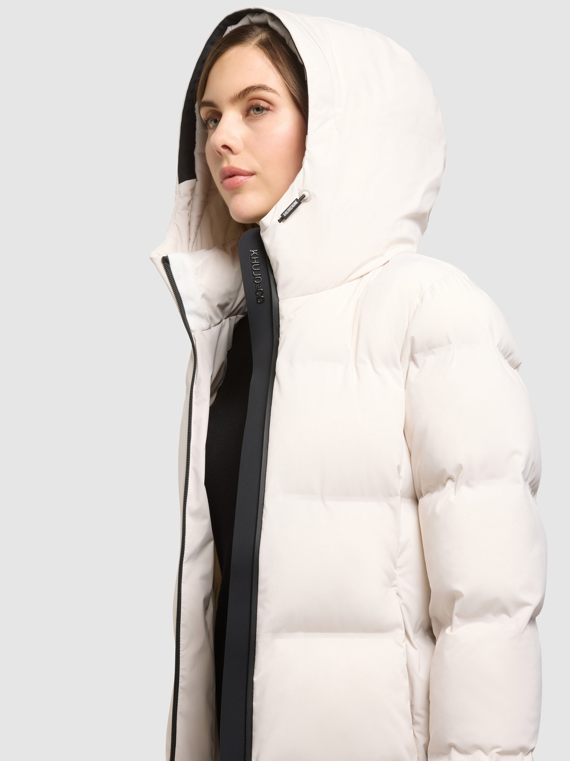 khujo Steppjacke »TANARE5« mit Kapuze Reissverschlusstaschen mit Fleecefutter