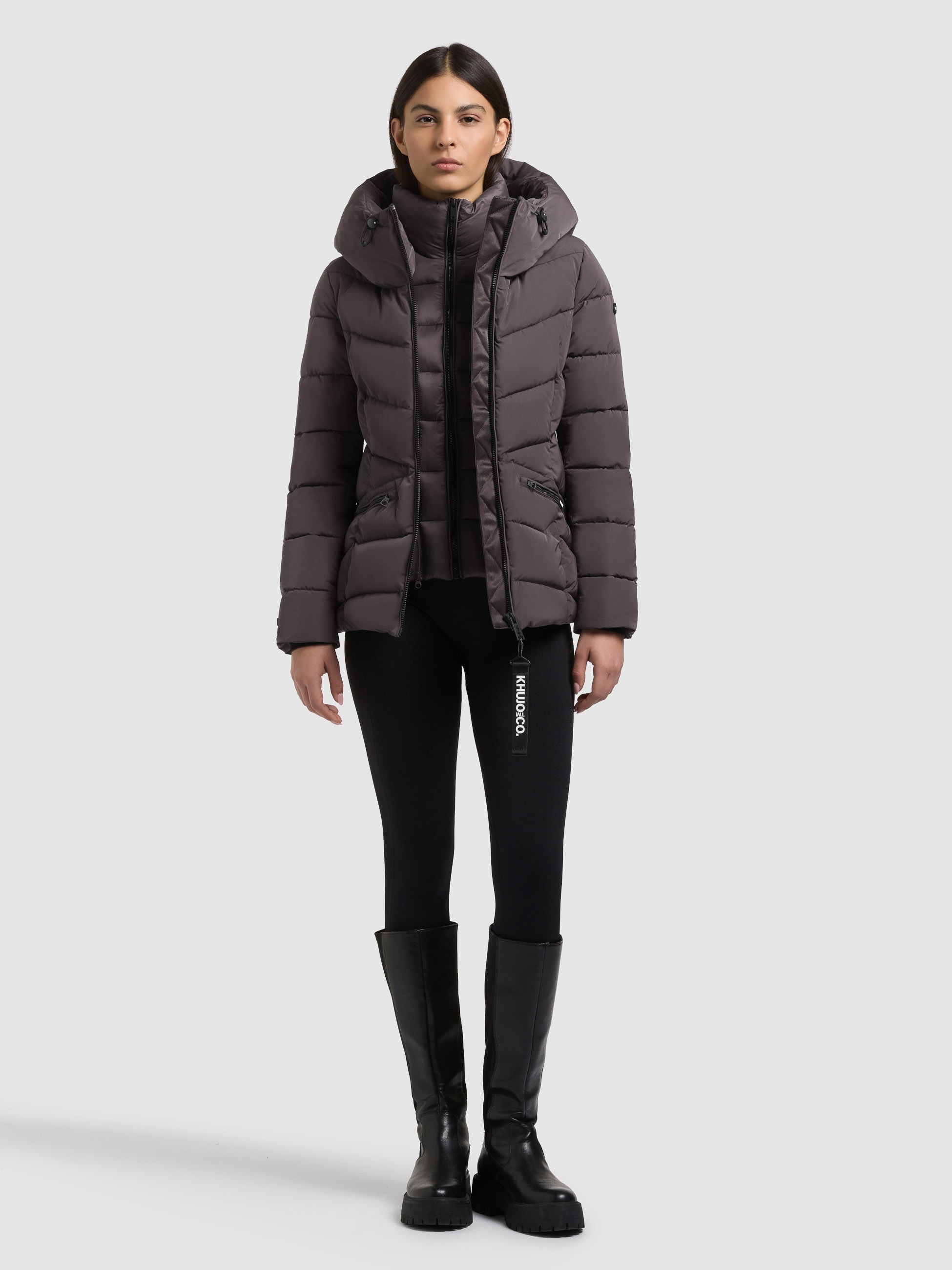 khujo Steppjacke »HERSCH2« mit Kapuze mit Wiener Naht