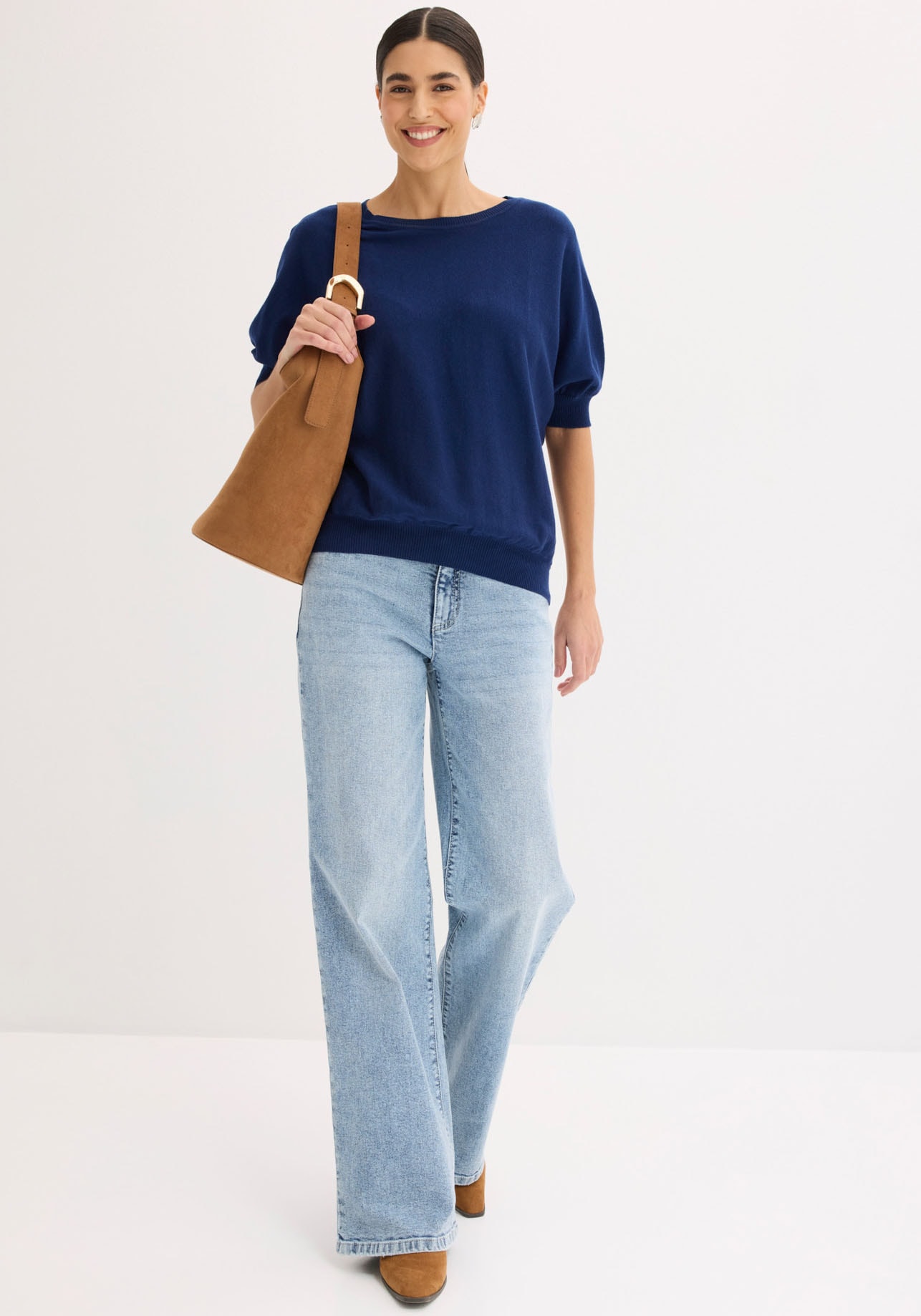 bonprix Pull en tricot en mélange de coton, col rond, coupe confortable