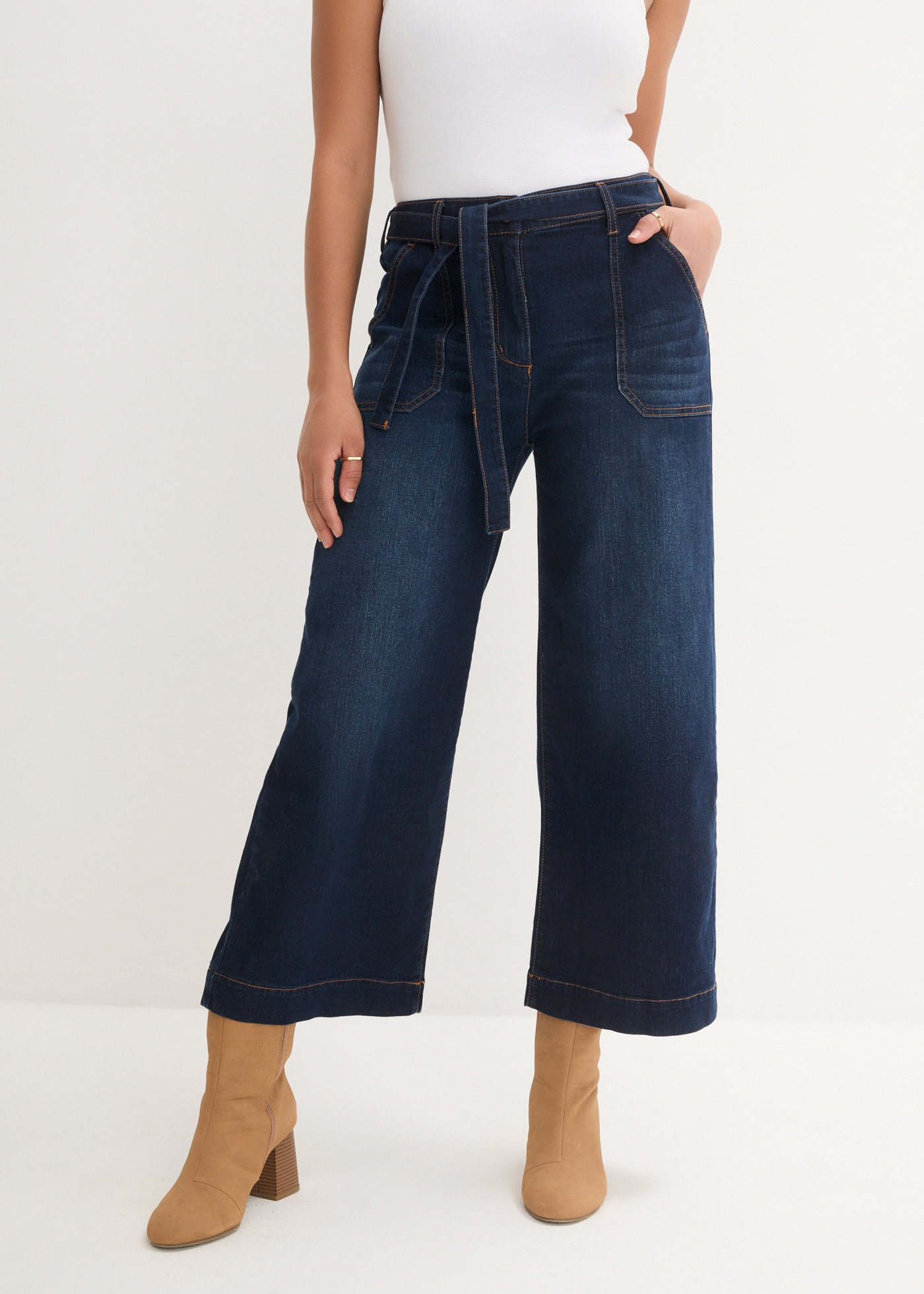 Image of bonprix Weite Jeans mit seitlichem Teilgummibund, mit Bindegürtel, mit breitem Saum