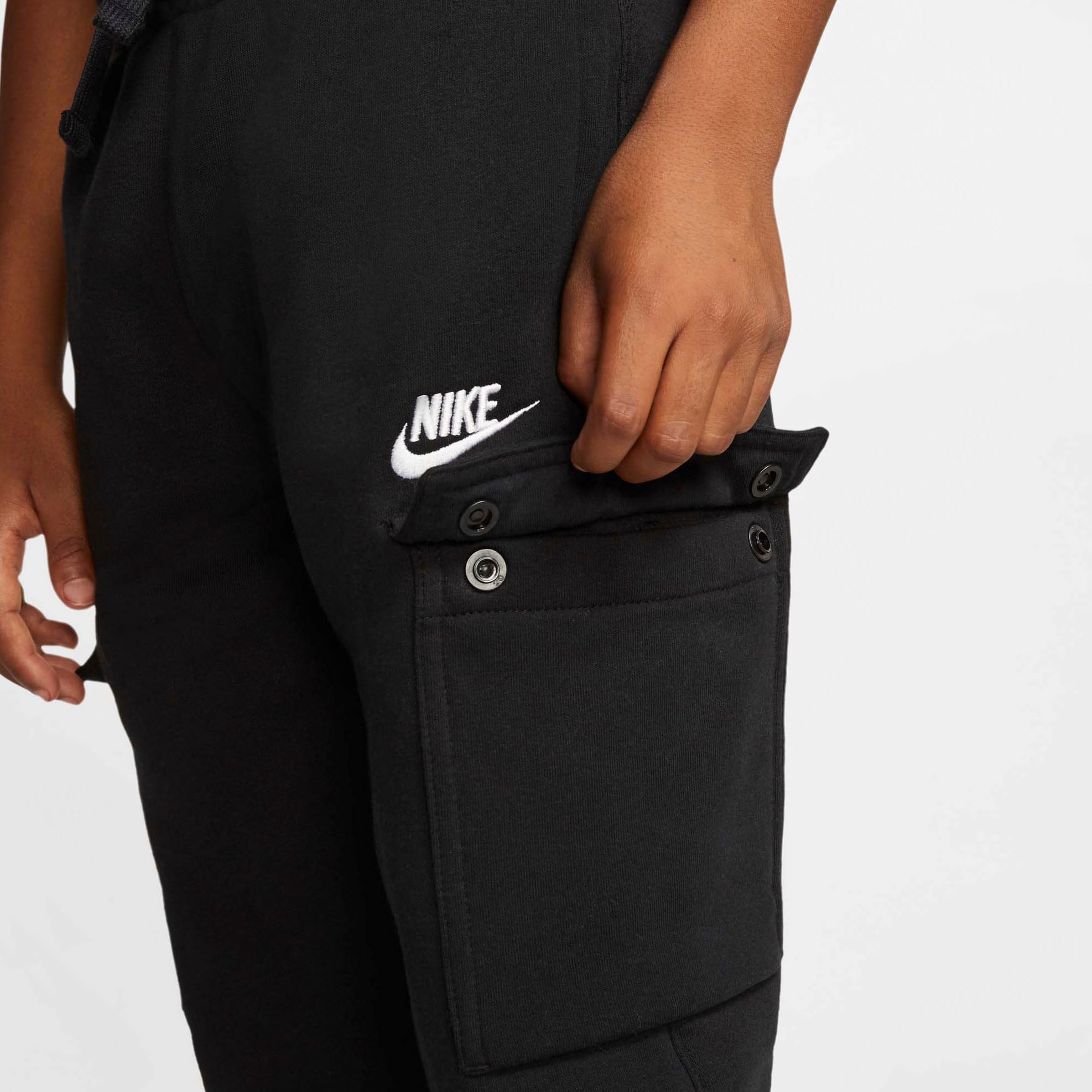 versandkostenfrei kaufen (Boys\') Pants« Modische Cargo Jogginghose Kids\' »Club Nike Sportswear Big