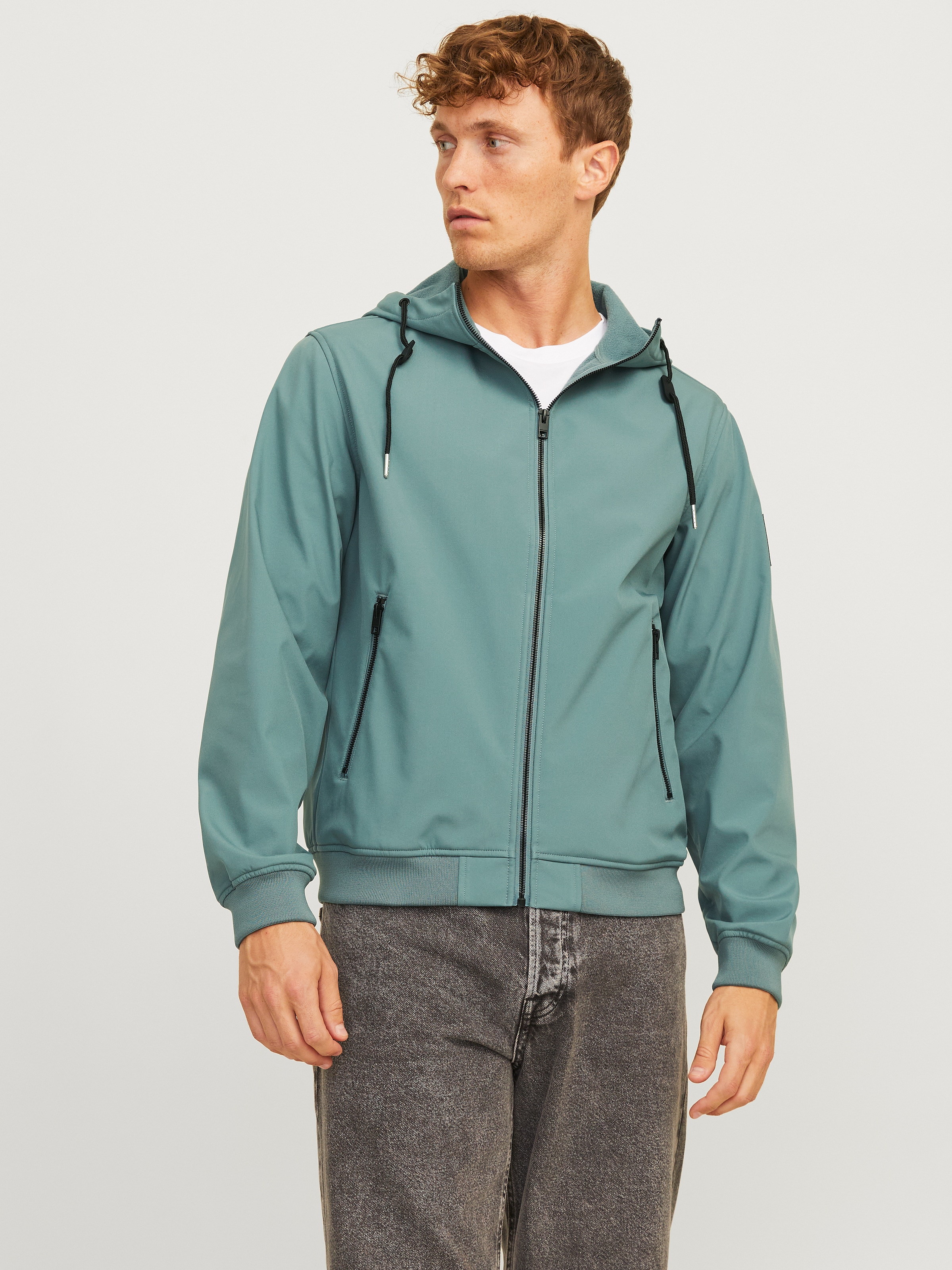 Jack & Jones Softshelljacke »JJEBASIC SOFTSHELL HOOD NOOS«, mit Kapuze