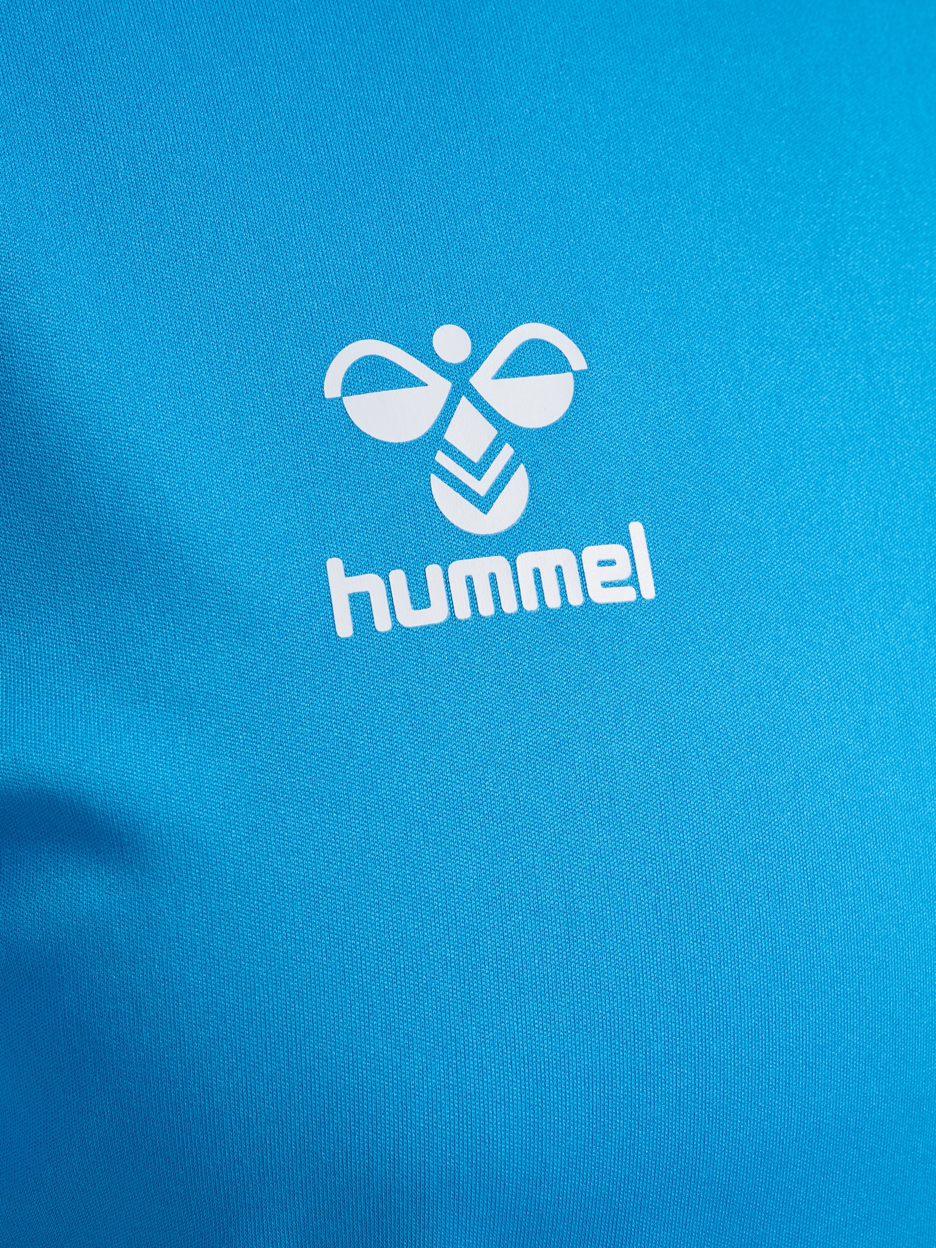 hummel Tenue de sport »HMLLOGO SET« Spar-Set, 2 pièces für Fitnessaktivitäten, aus atmungsaktivem Polyester