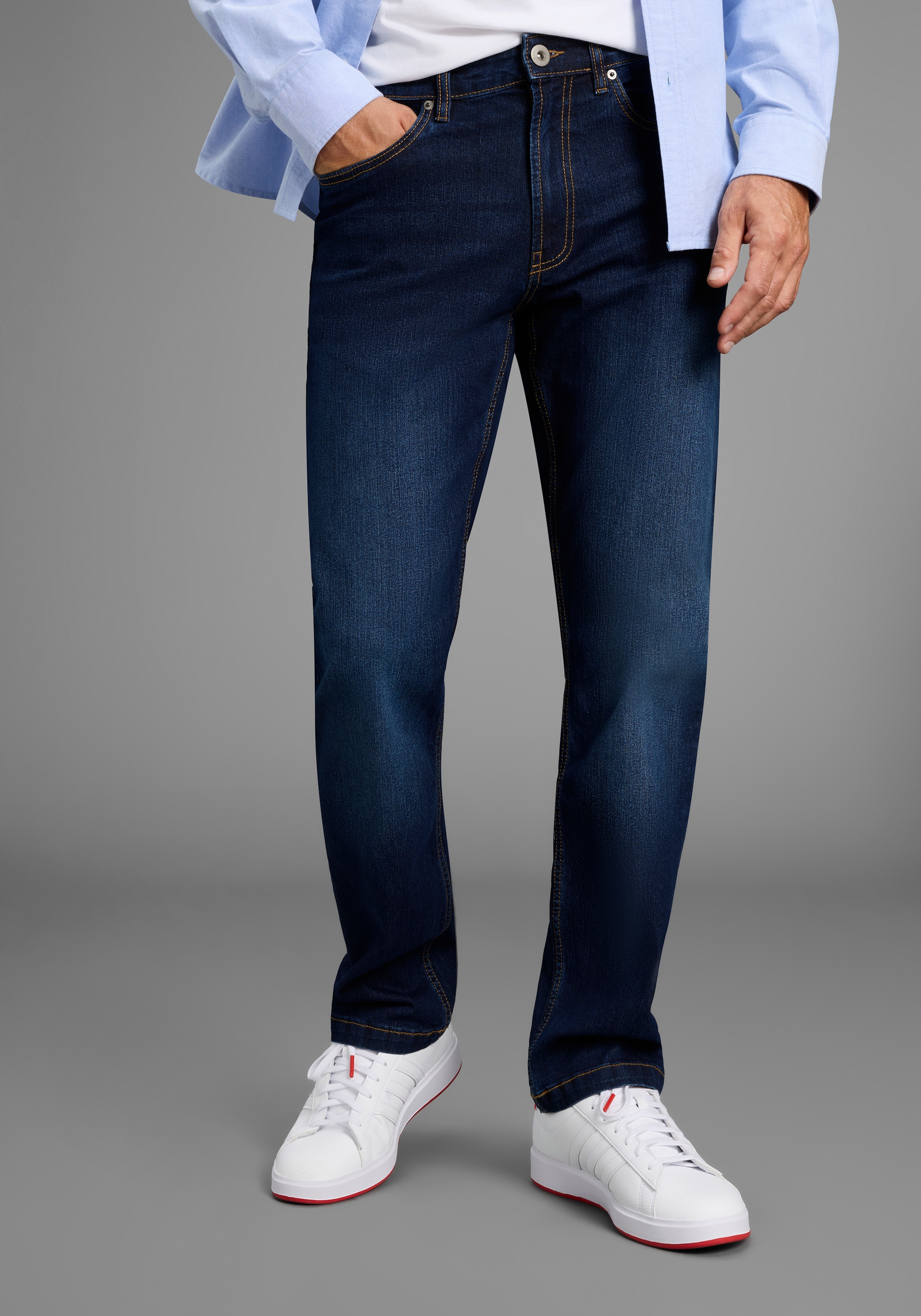 Image of Arizona Straight-Jeans gerader Schnitt, normale Leibhöhe, mit Knopf- und Reissverschluss