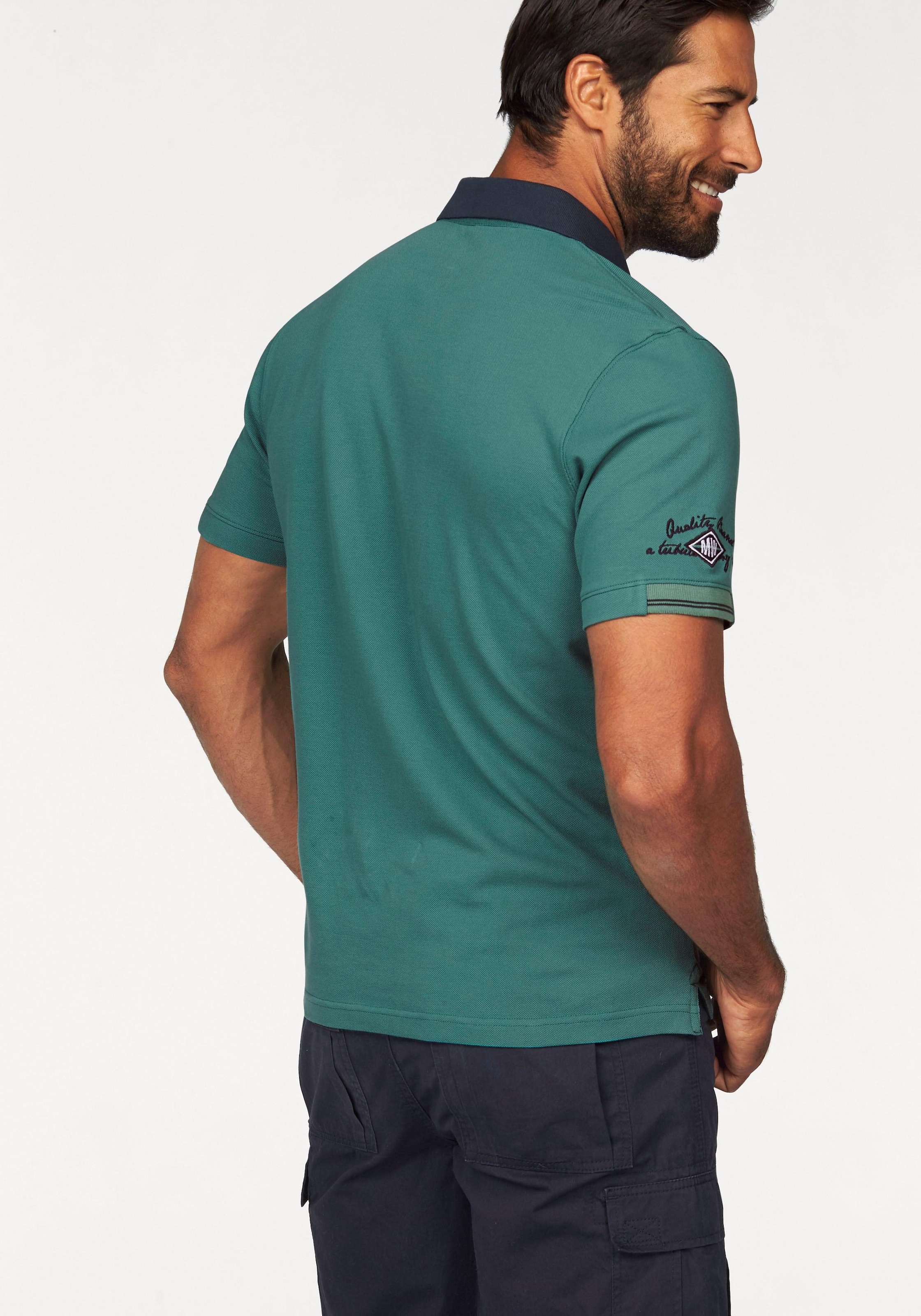 Man's World Poloshirt, in Piqué-Qualität mit Kontrastkragen