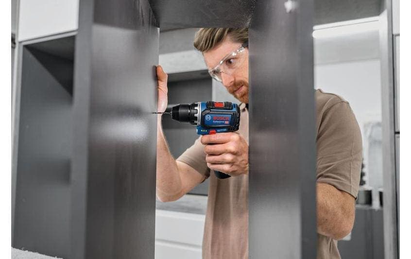 Bosch Professional Akku-Bohrschrauber »GSR 12 V-32 Kit« Set,  Mit 2 Akkus, 1 Ladegerät & Koffer