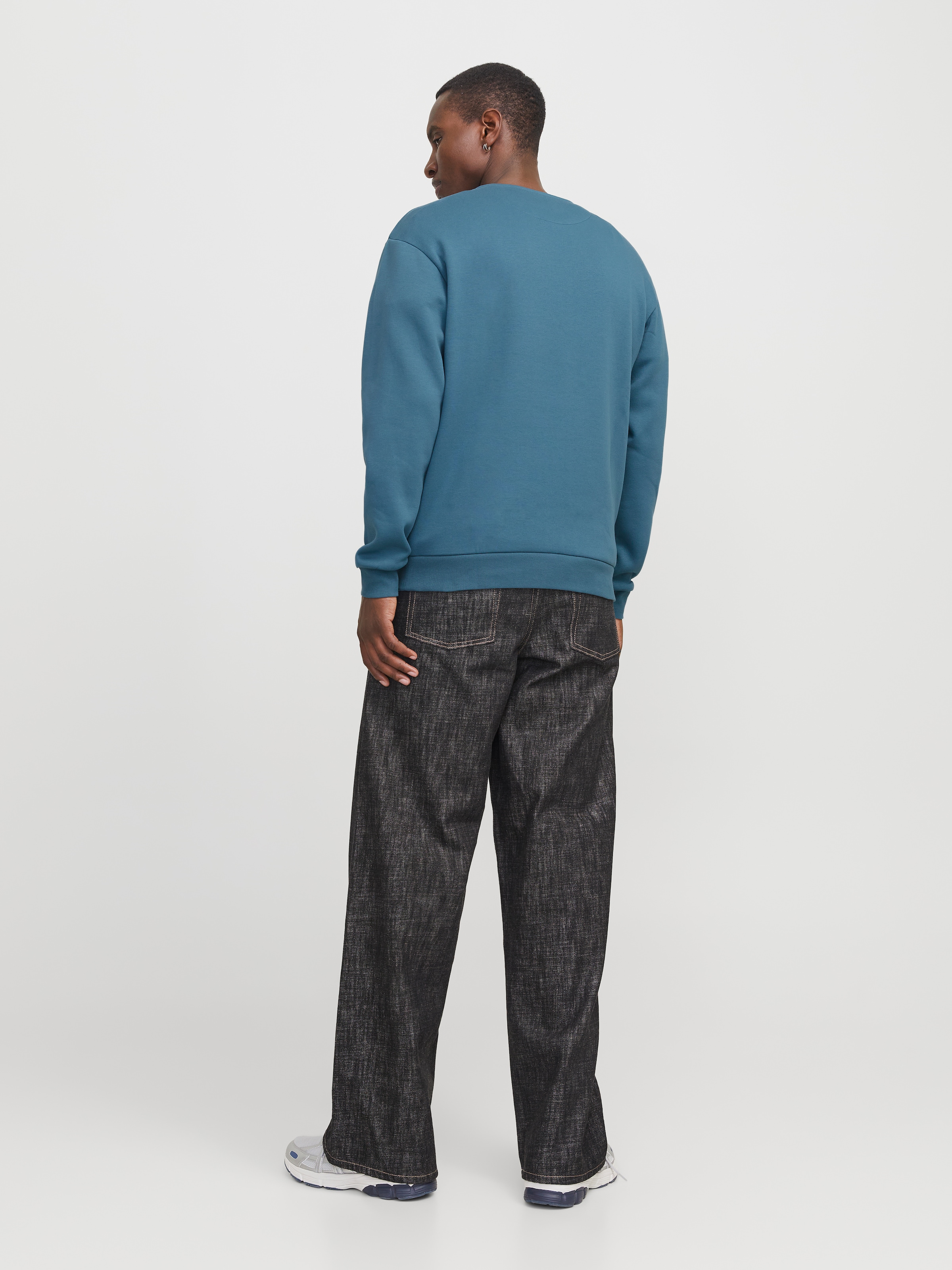 Jack & Jones Sweatshirt »JJEBRADLEY SWEAT CREW NOOS«, mit Rippbündchen