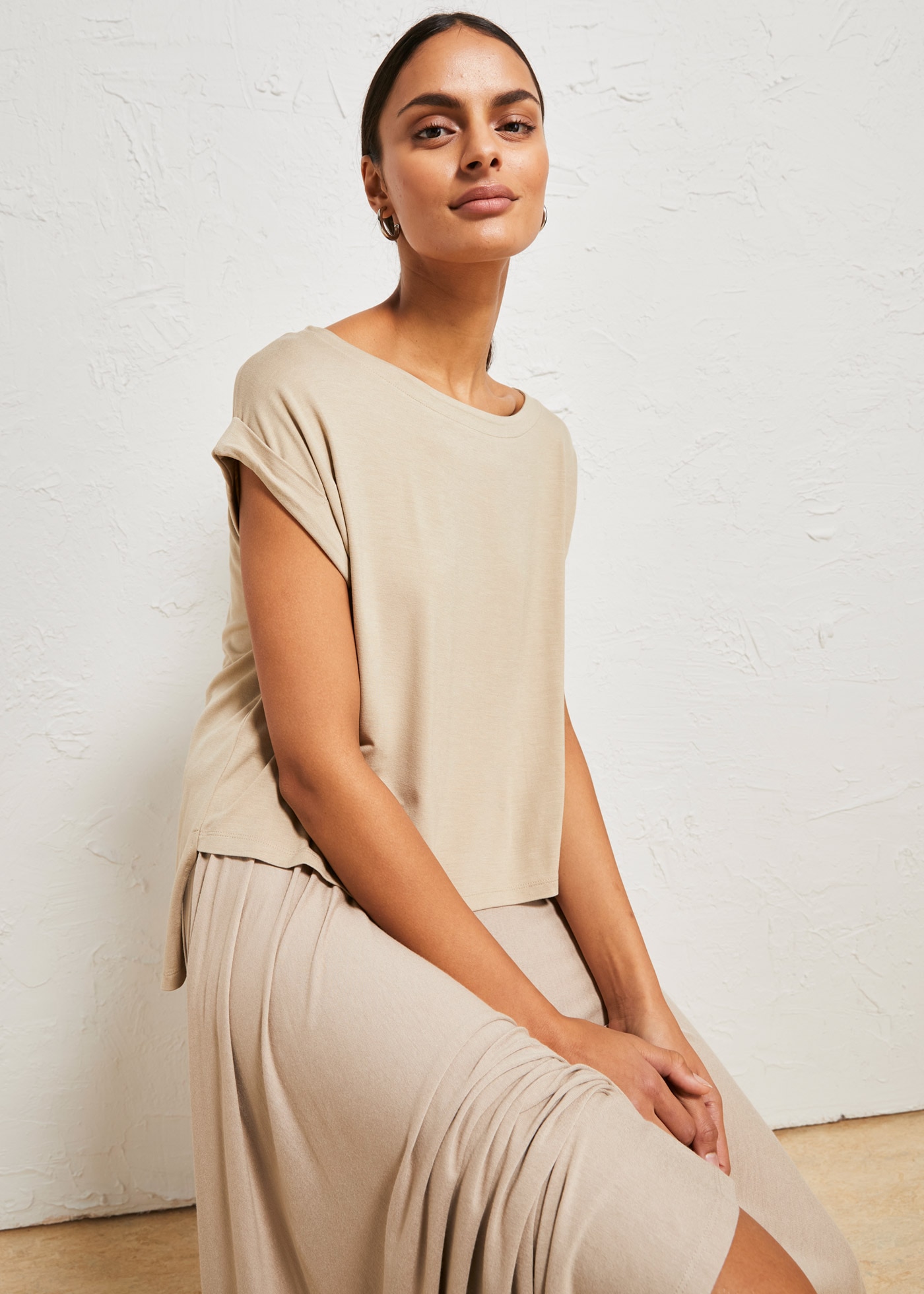 bonprix T-shirt oversize »Oversize-Shirt aus fliessender Viskose« oversize Passform, Kurzarm, für warme Tage, aus Viskose