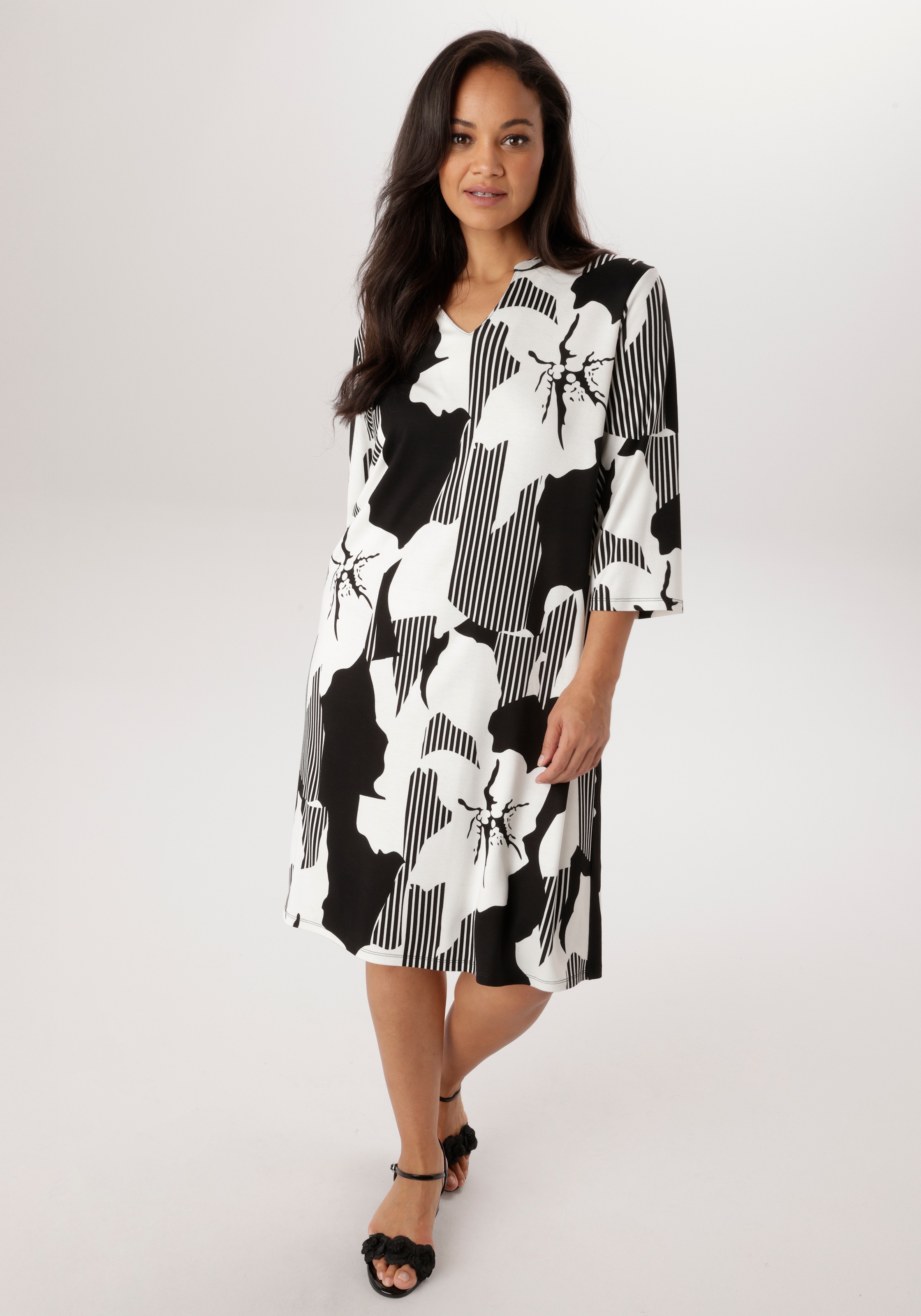 Image of Aniston PLUS Jerseykleid elastisches Jersey-Kleid
