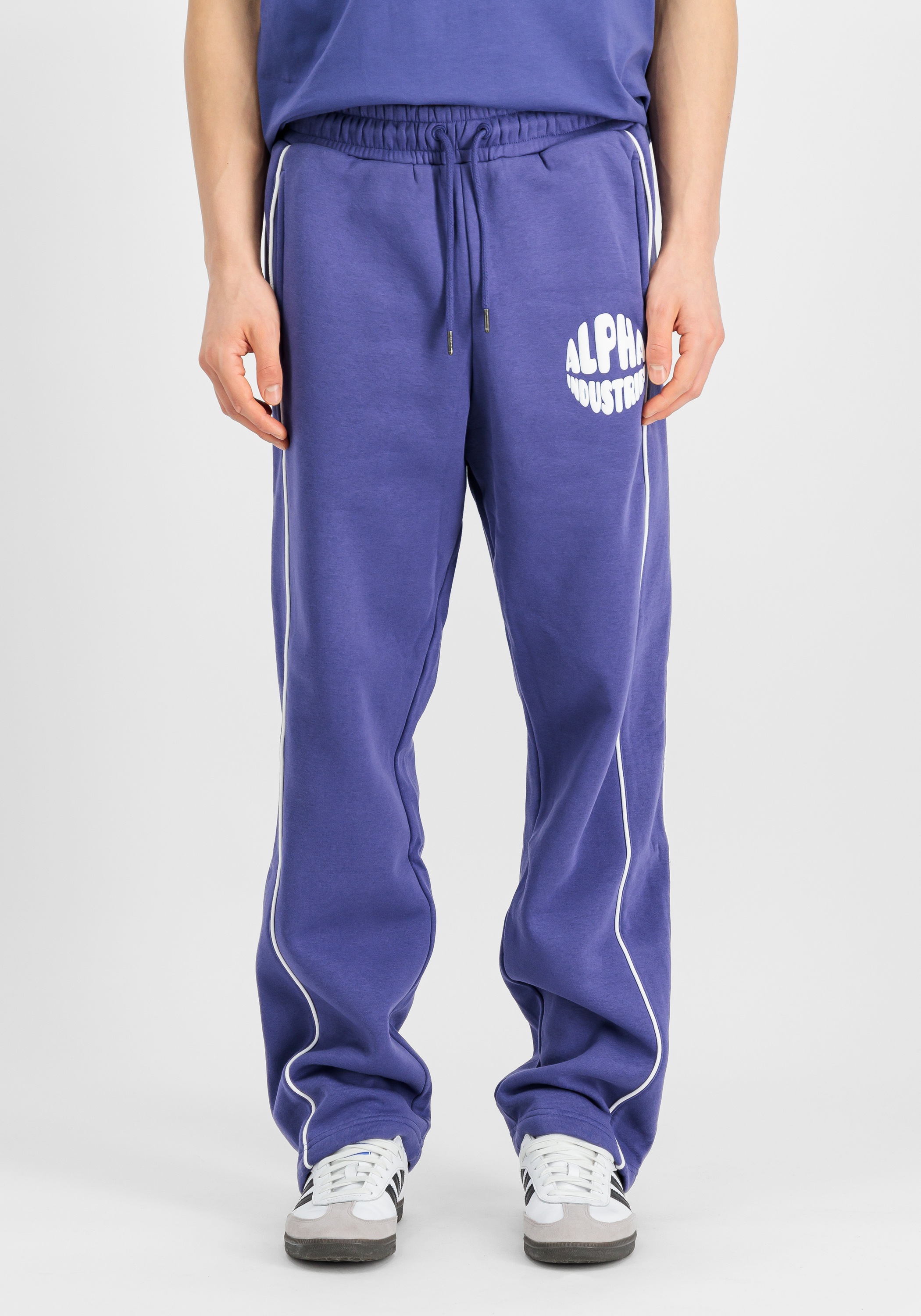 Image of Alpha Industries Jogginghose "Logo Jogger"