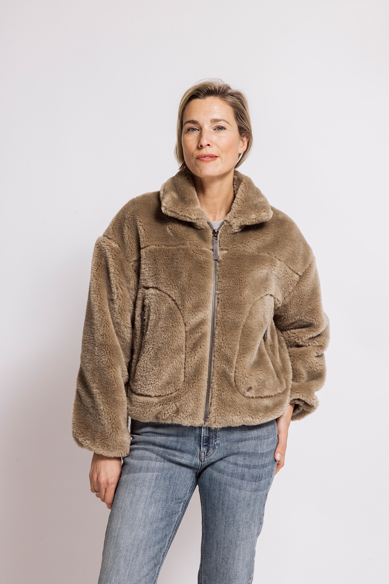 Zhrill Jackenblazer »APRIL« Fellimitatjacke / Kuscheljacke / mit Stehkragen und Reissverschluss
