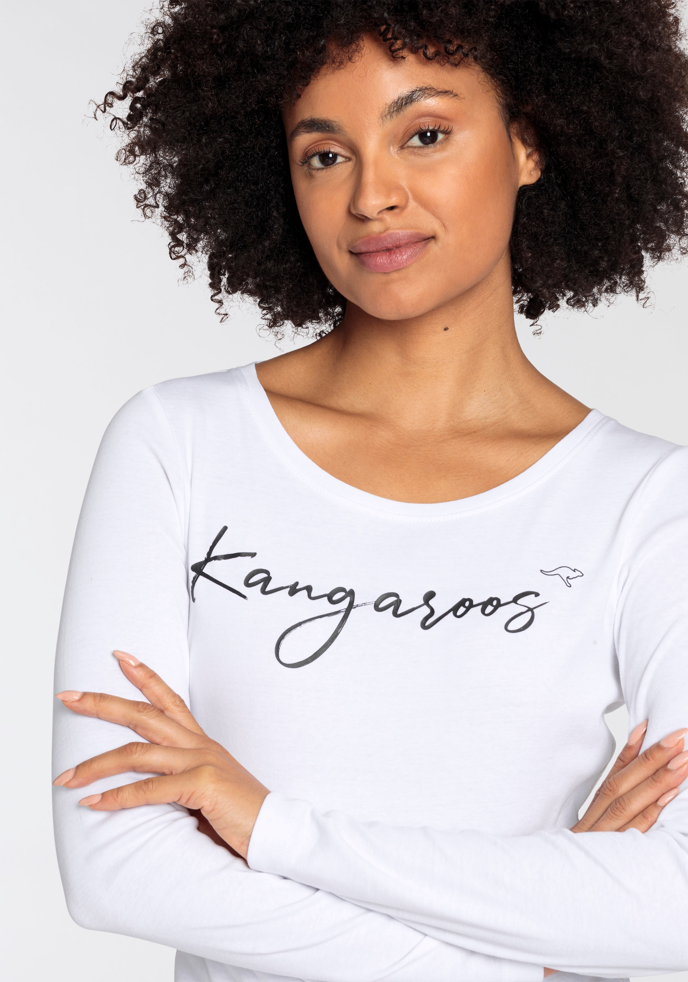 KangaROOS Longsleeve, mit trendigem Logoschriftzug - NEUE KOLLEKTION  versandkostenfrei auf