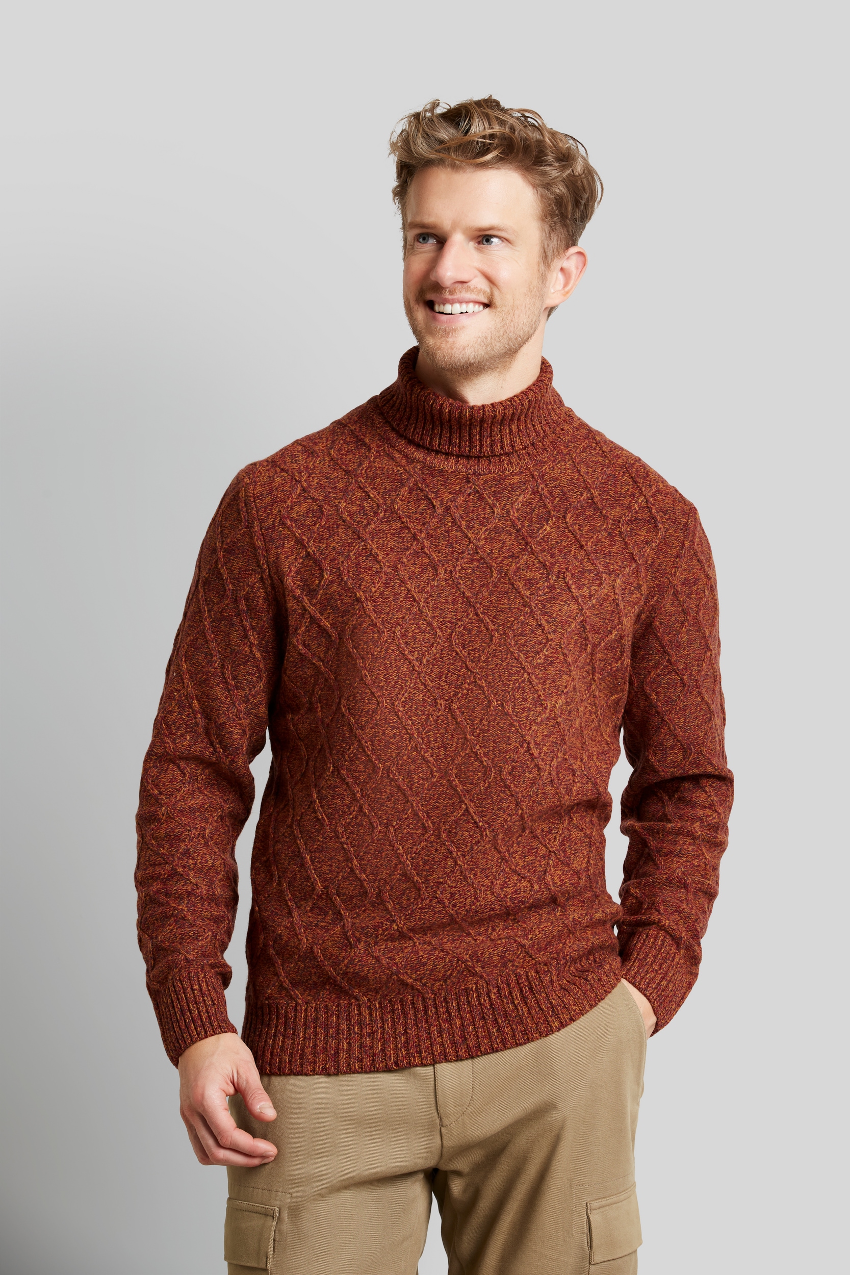 Image of bugatti Rollkragenpullover mit 3-D-Rautenmuster