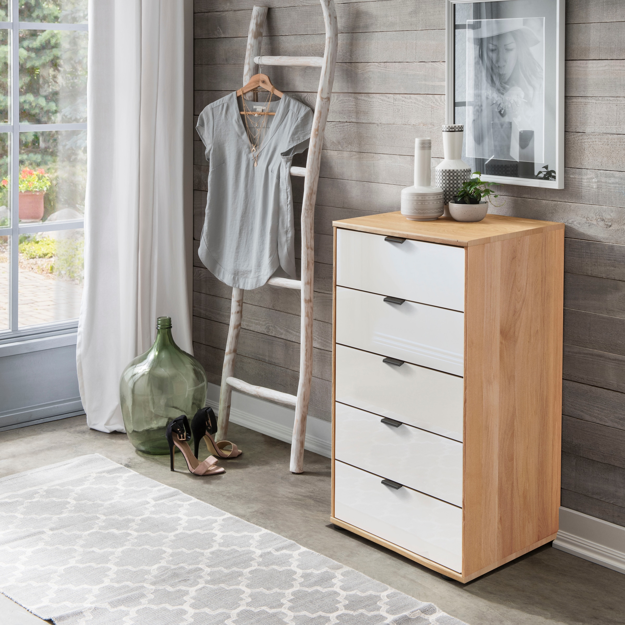 WIEMANN Commode à tiroirs »Cardiff Sideboard, Wäscheschrank, teilmassiv Erle, mit Schubladen« Glas- oder Massivholzfront, verschiedene Breiten, MADE IN GERMANY,  Schubkästen inklusive Selbsteinzug und Dämpfung