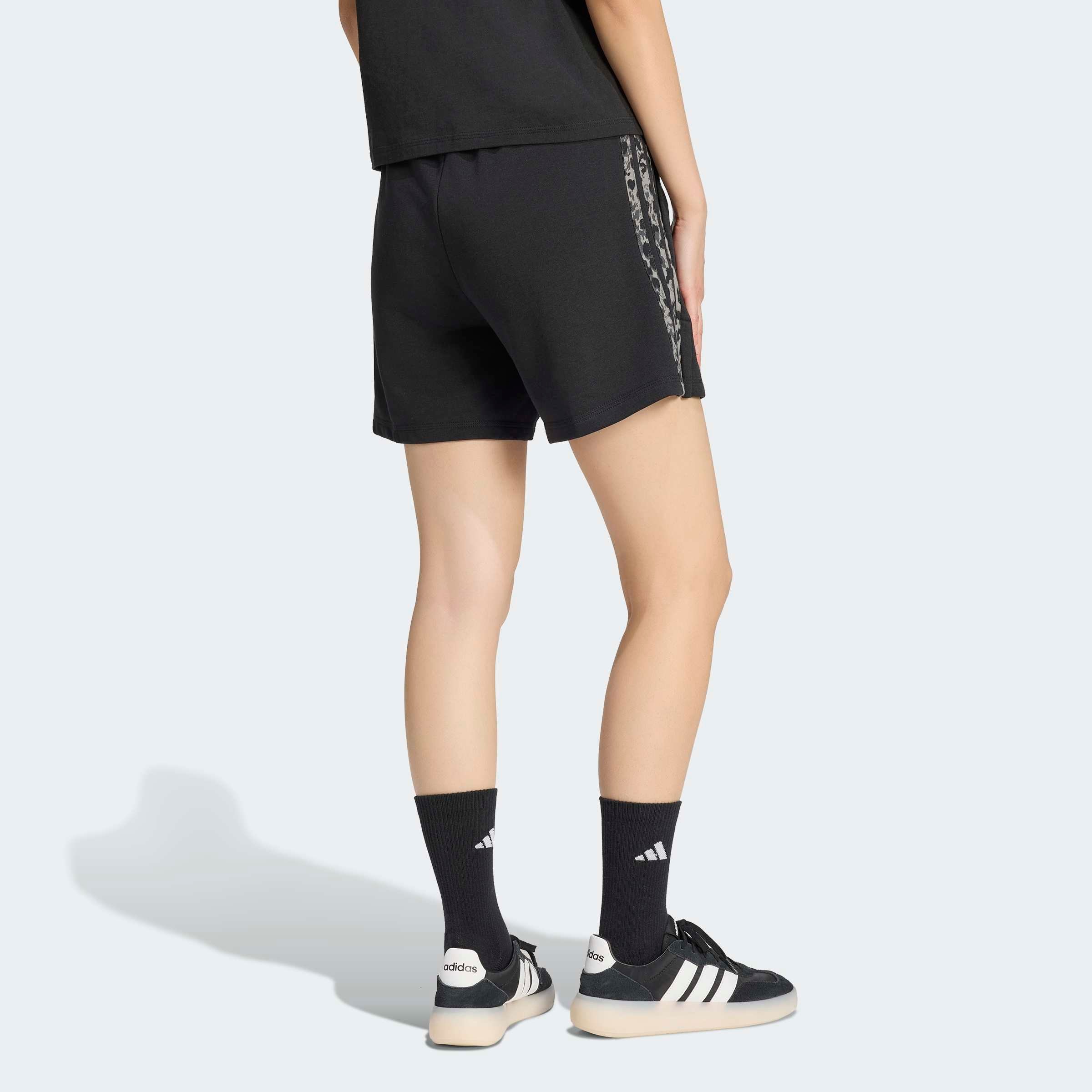 adidas Sportswear Shorts »W AOP 3S SHO«  für Erwachsene, aus Baumwolle, mit Gummizug, enger Schnitt