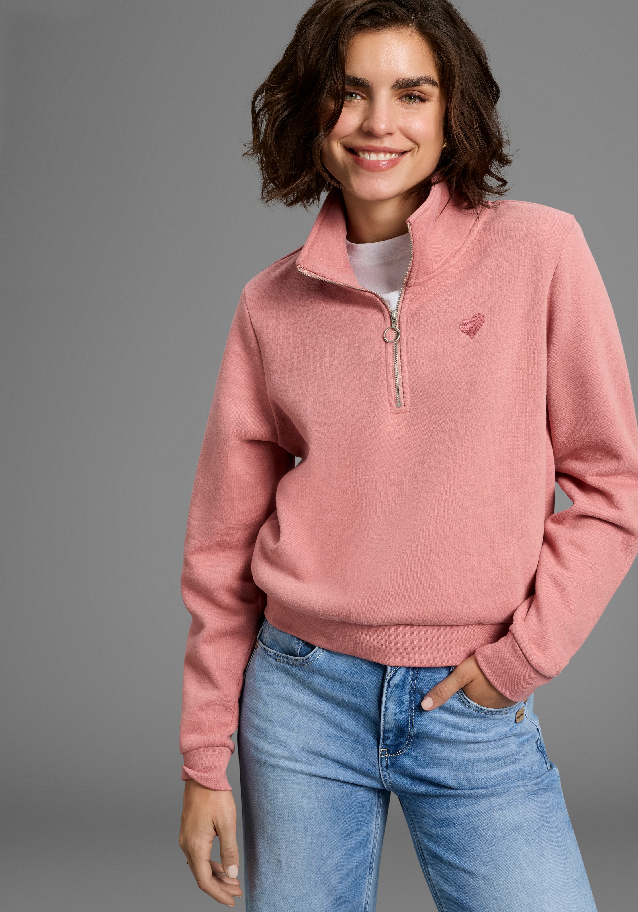 Image of Laura Scott Sweater, Modisch verkürzt mit Troyer‑Kragen und Reissverschluss­