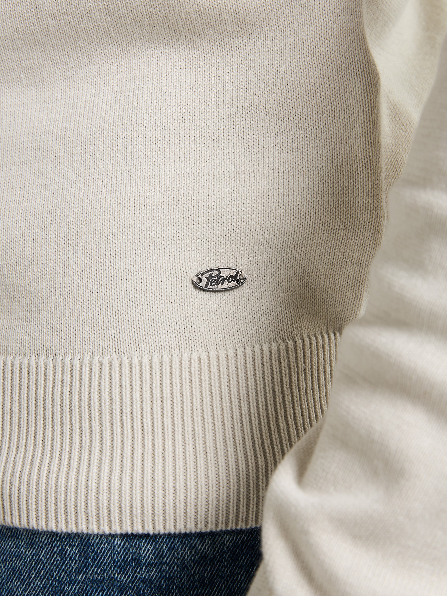 Petrol Industries V-Ausschnitt-Pullover »V-Neck Basi«, Materialmix mit Baumwollanteil
