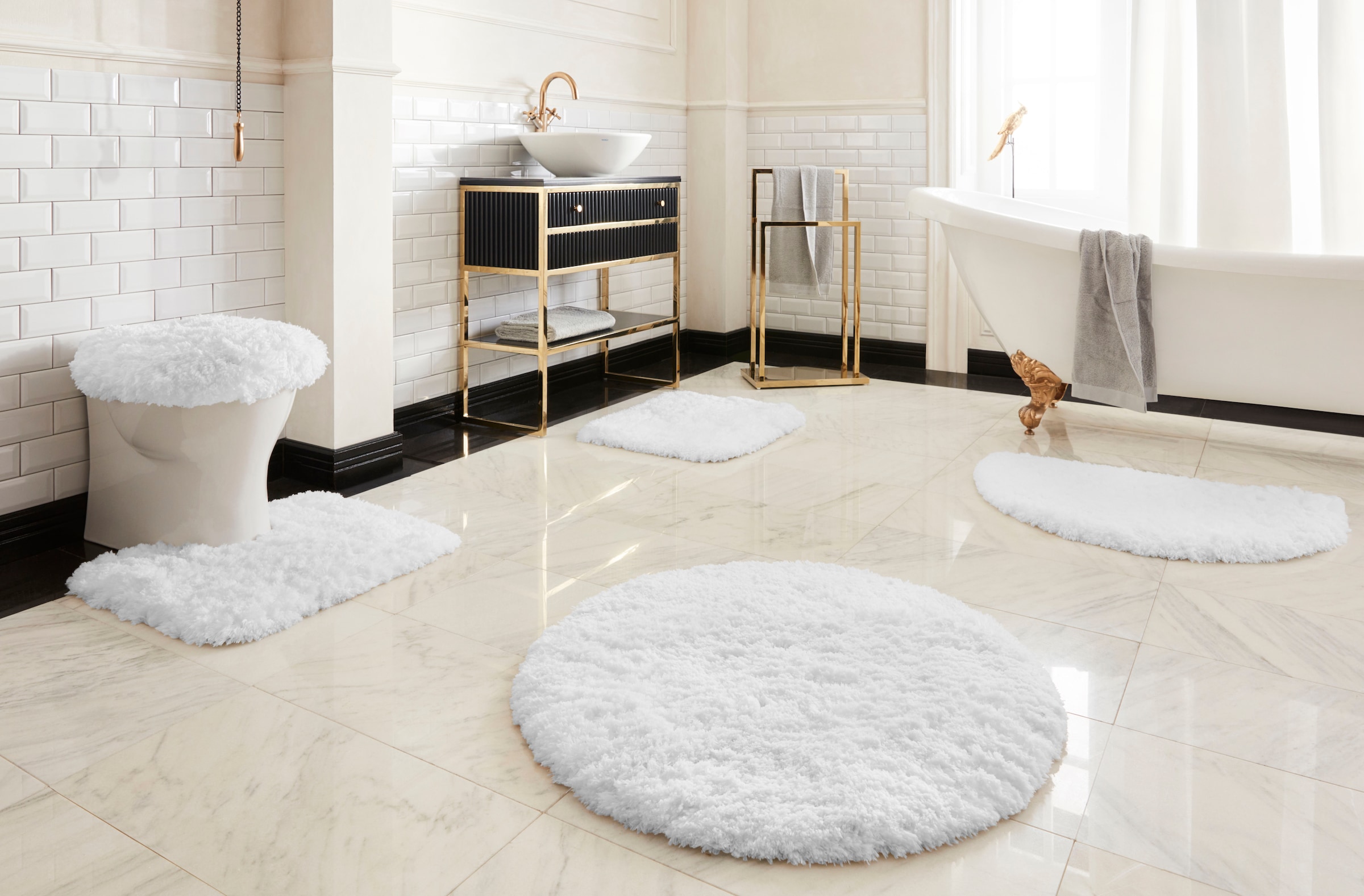 Guido Maria Kretschmer Home&Living Badematte »Micro exclusiv, Badvorleger, Badezimmer Teppich«, rutschhemmend beschichtet, strapazierfähig-schnell trocknend-fussbodenheizungsgeeignet, Badteppich, Badematten auch als 3 teiliges Set & rund erhältlich