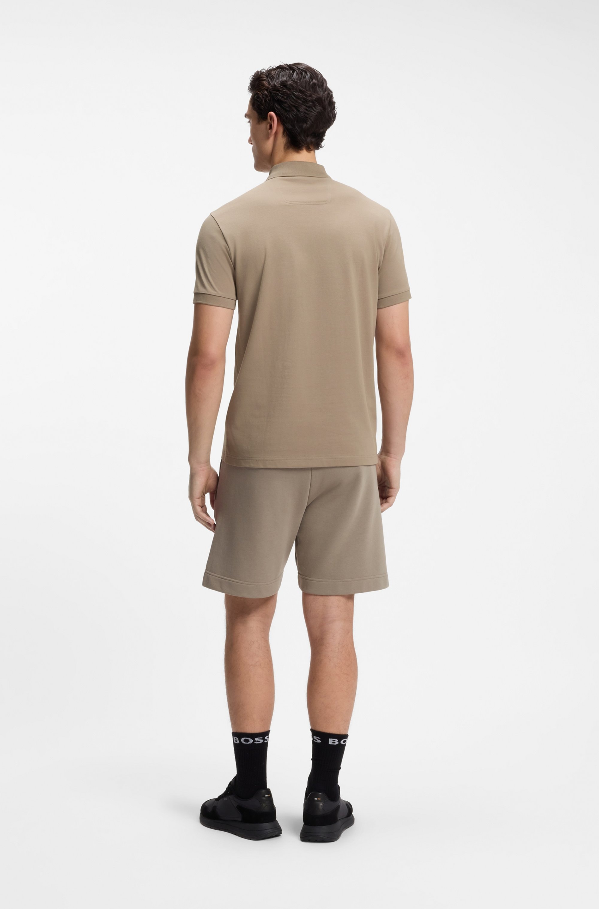 BOSS GREEN Poloshirt »Paddy Logo Patch Regular Fit« atmungsaktive Piqué-Webstruktur, Flachstrickkragen, gerader Schnitt