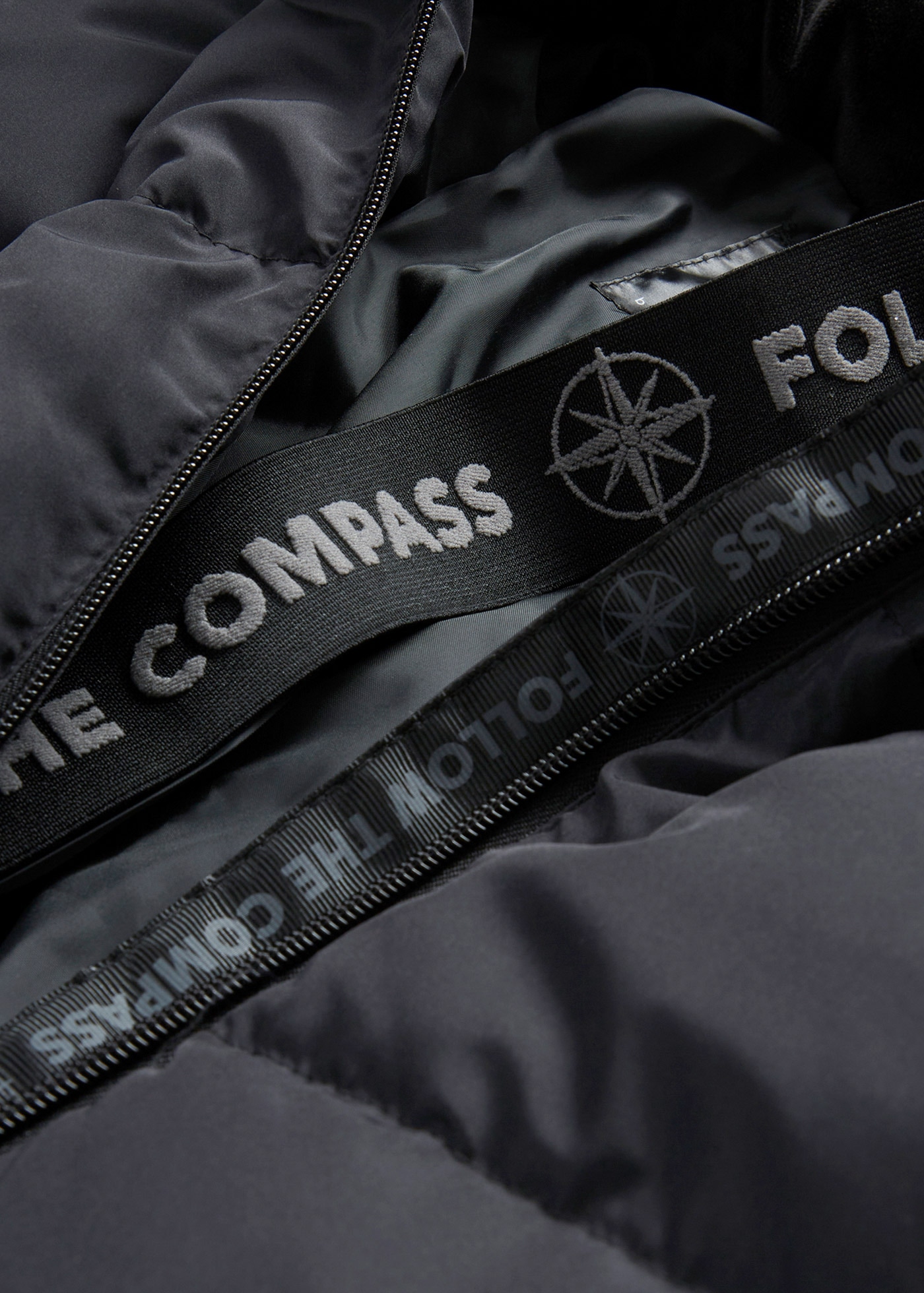 bonprix Manteau matelassé »Daunenmantel mit recycelter Daune und isolierender Wärmetechnologie« mit spezieller Wattierung, mittlere Länge bis zum Knie