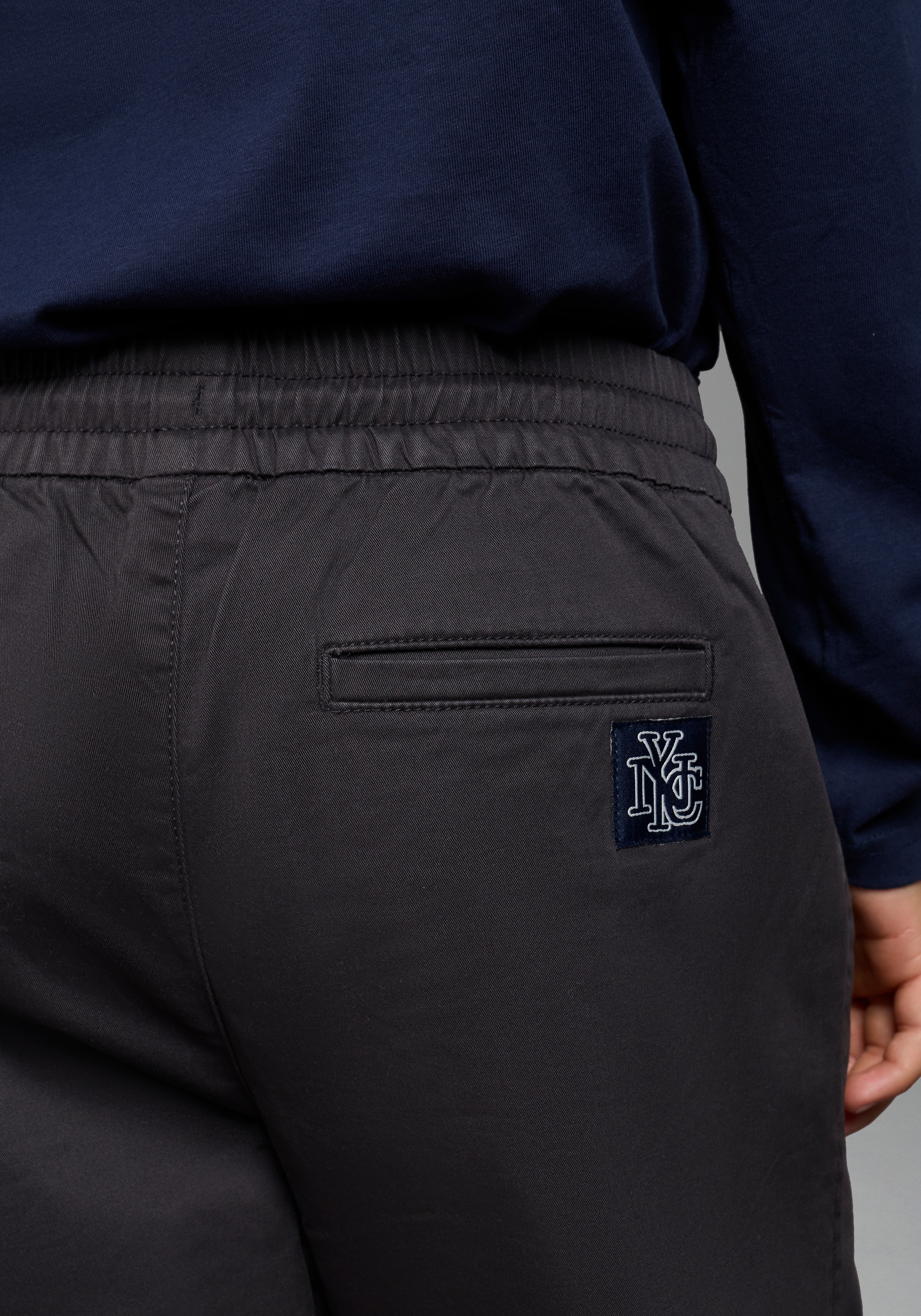 KIDSWORLD Pantalon à enfiler »Twillhose in Schlupfform«  coupe droite, avec élastique intérieur à la taille