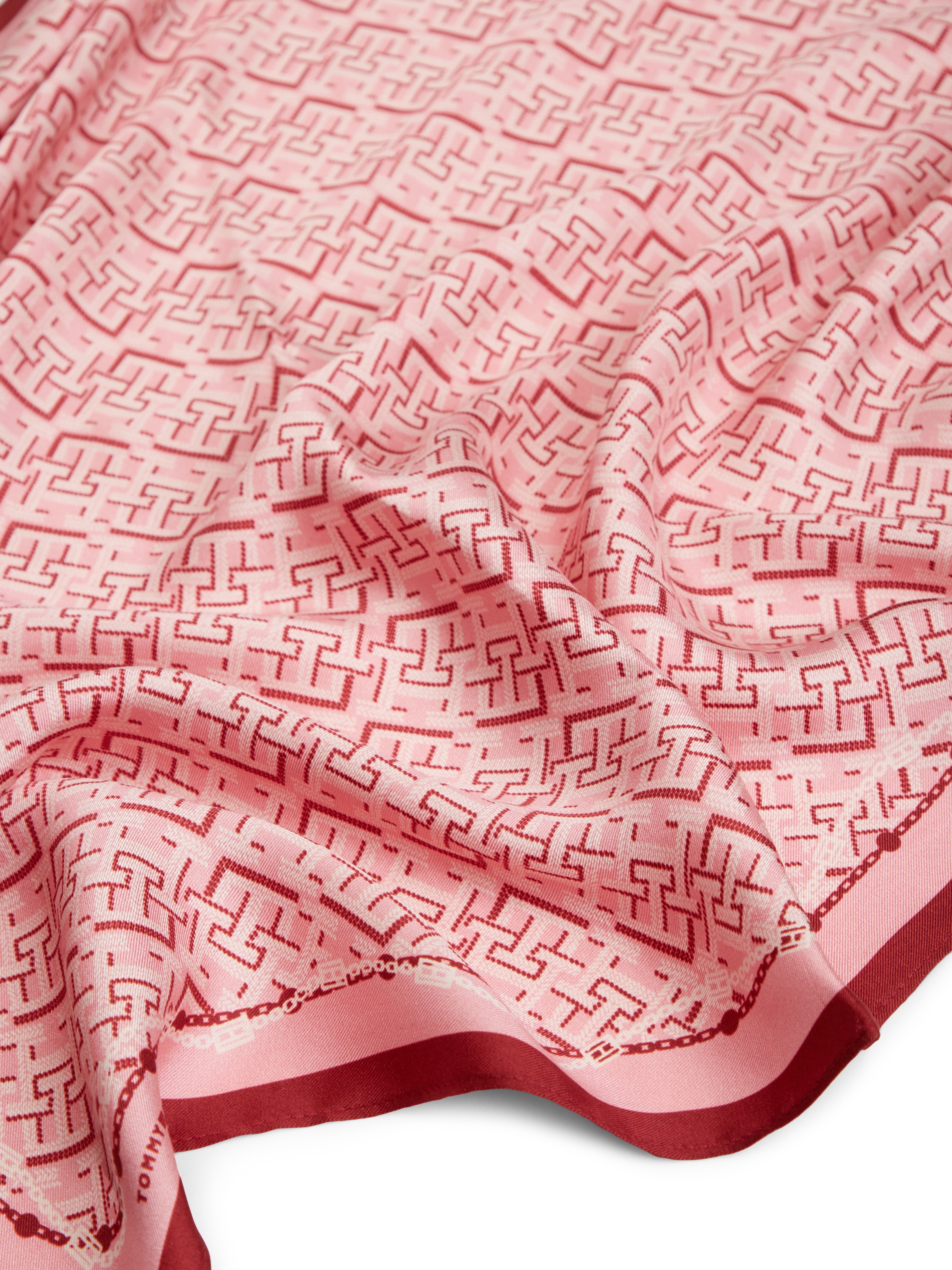 Tommy Hilfiger Foulard en soie »TMONOGRAM SILK SQUARE« Coupe regular avec imprimé monogramme