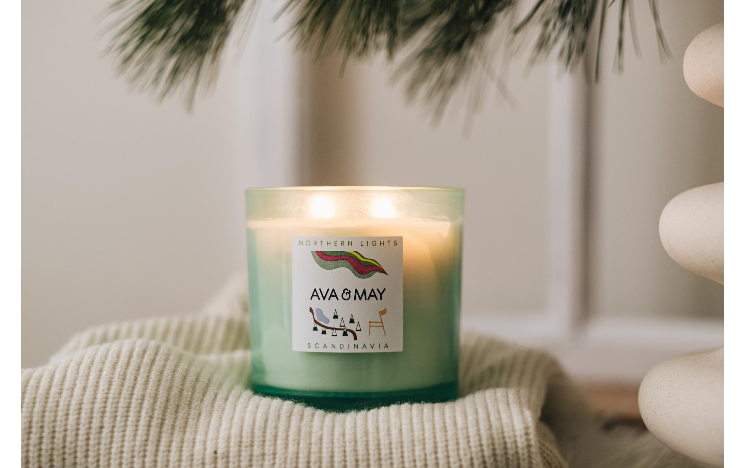 AVA & MAY Duftkerze »Scandinavian Northern 380 g«