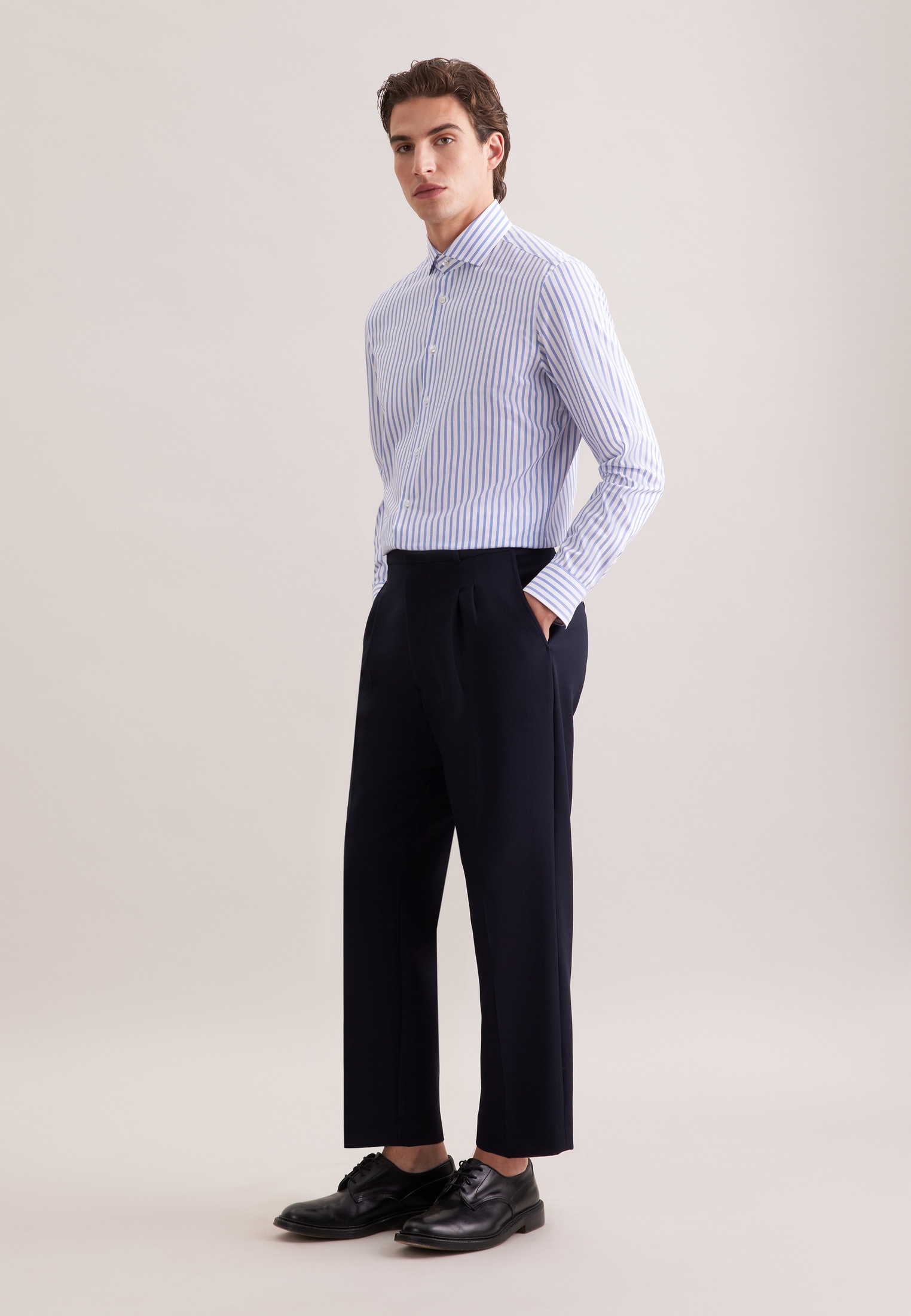 seidensticker Chemise d'affaires »Schwarze Rose« Shaped 1/1 Kentkragen Gestreift