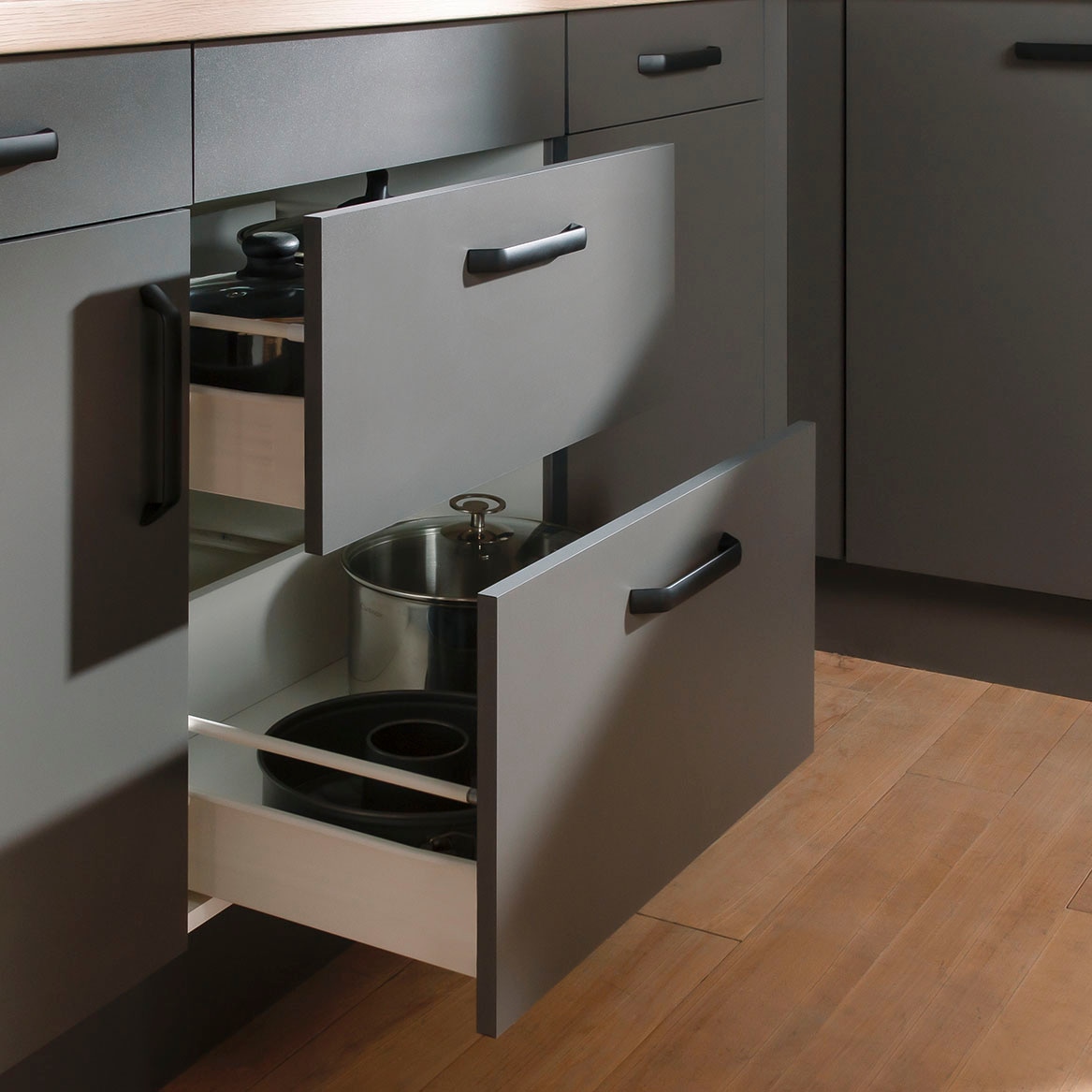 wiho Küchen Winkelküche »"Simi", mit verstellbaren Füssen, wahlweise mit E-Geräten« Soft-Close-Funktion in Schubkästen & Auszügen, Stellbreite 285/175 cm