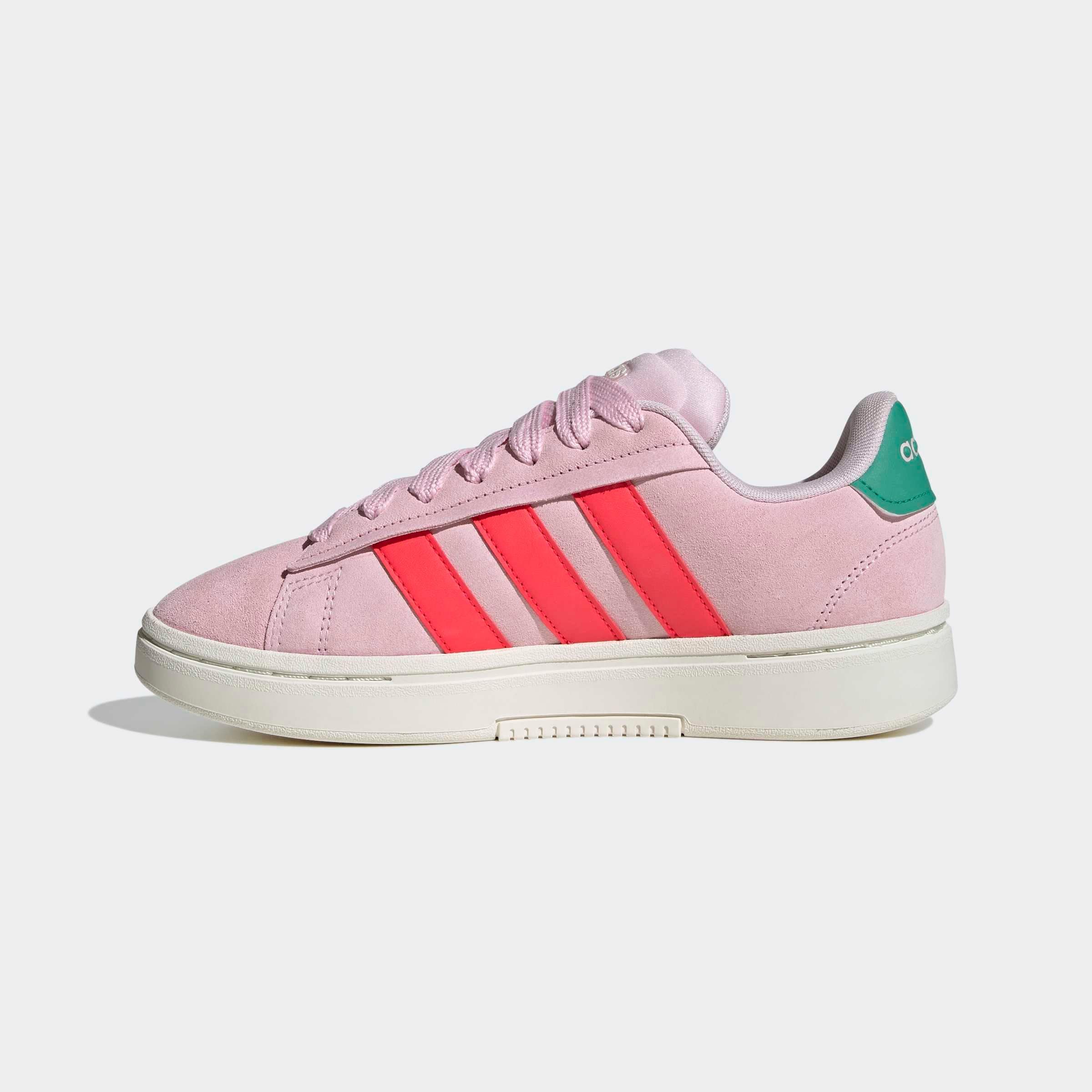 adidas Sportswear Sneakers »GRAND COURT ALPHA«  inspiré du design de l'adidas campus 00