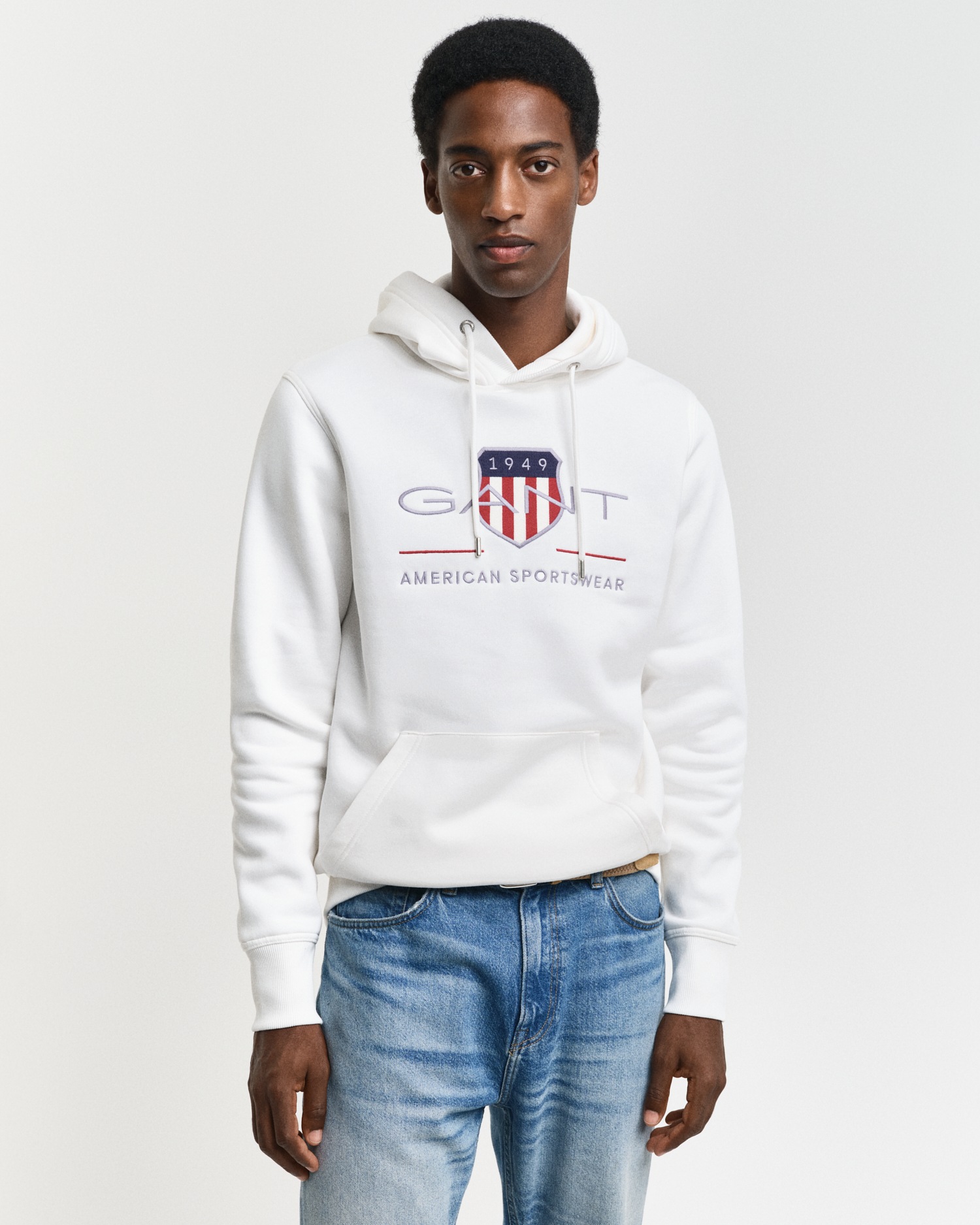 Gant Hoodie »REG ARCHIVE SHIELD HOODIE«, mit modischer Logostickerei auf der Brust