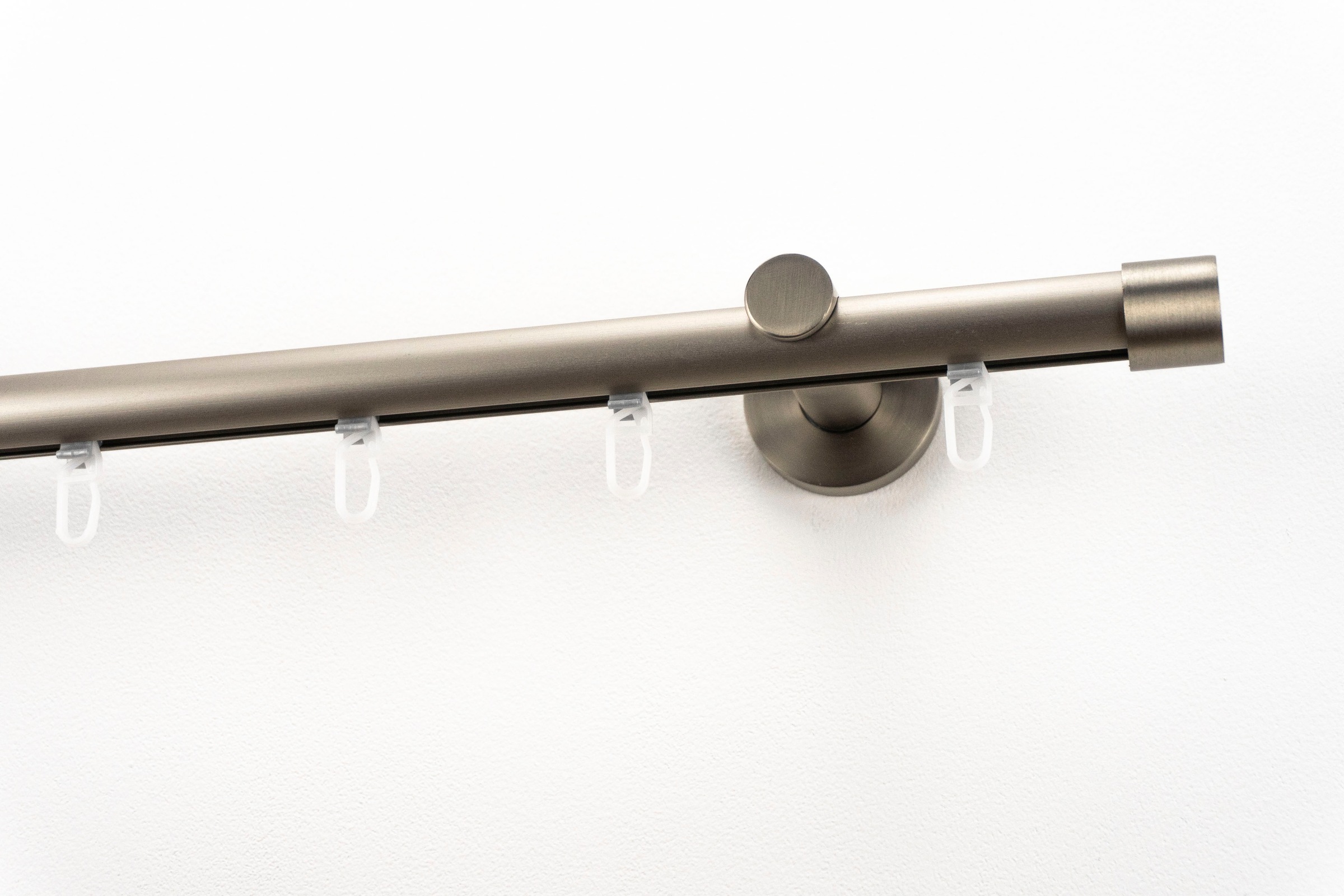 Image of GARESA Gardinenstange »EASY«, 1 läufig-läufig, Wunschmasslänge, Vorhanggarnitur, einfache Montage, mit Profilverbinder verlängerbar, Wandmontage, Kappe, Aluminium bei Ackermann Versand Schweiz