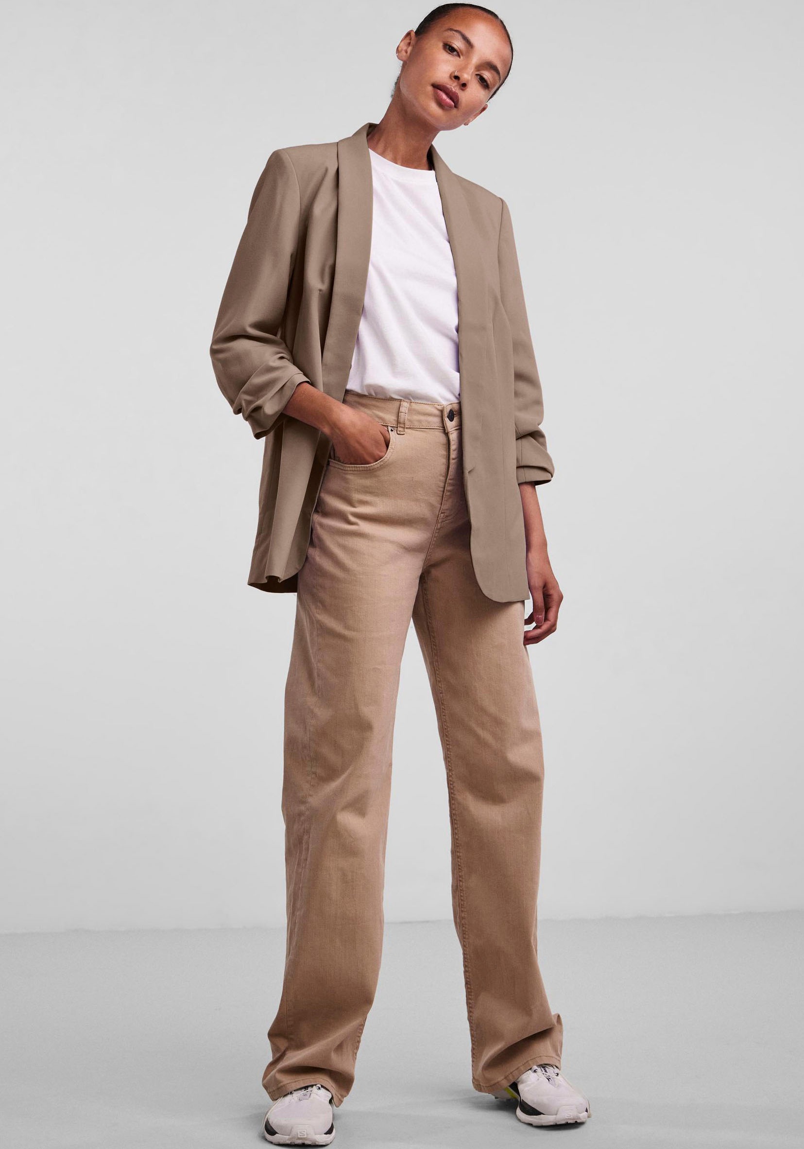 pieces Blusenblazer »PCBOSELLA 3/4 BLAZER NOOS«, mit Faltendetail am Ärmel