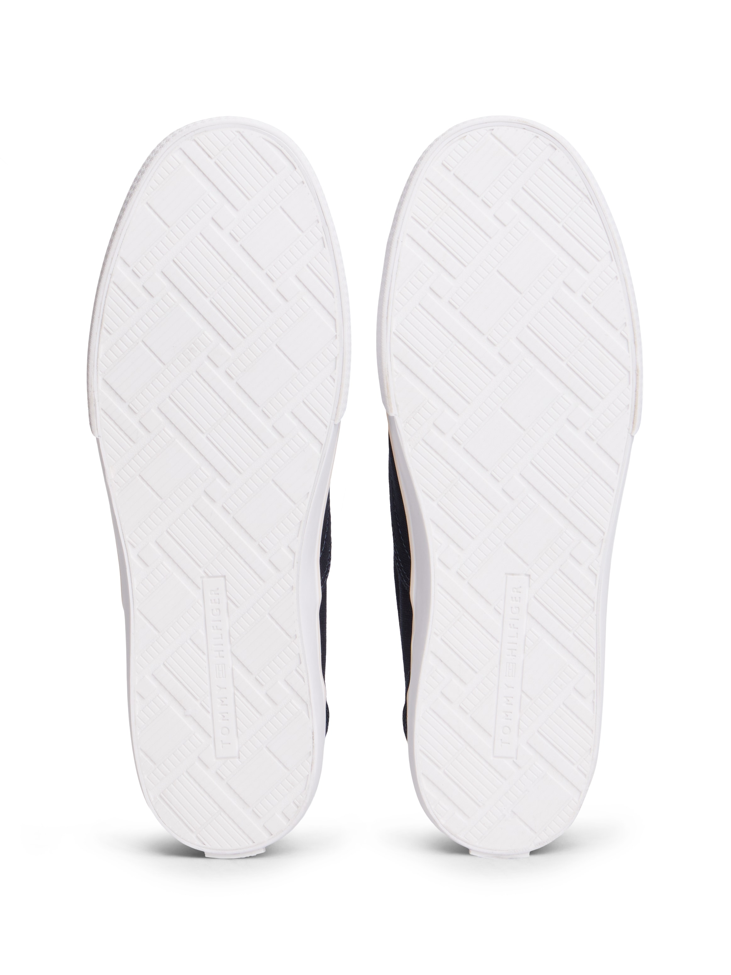 Tommy Hilfiger Slipper »TH LOW PROFILE SLIP ON«  Freizeitschuh, Loafer, Slipper mit edlem Logoemblem